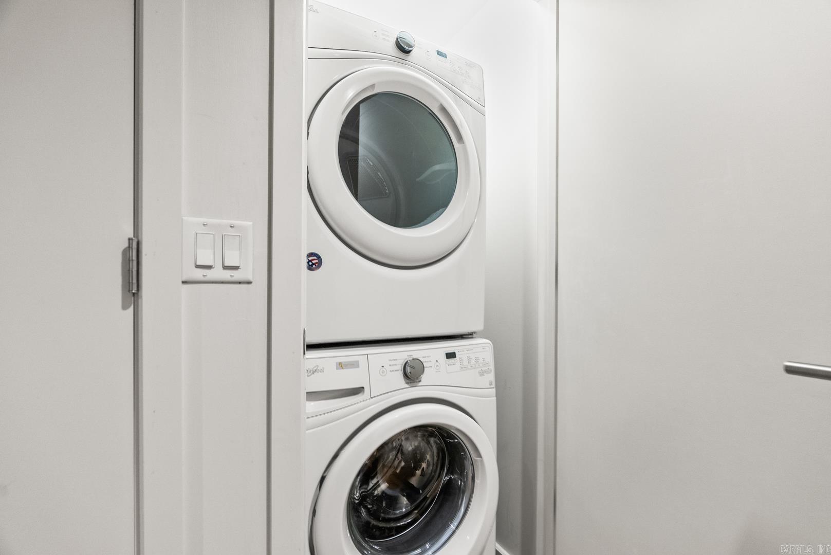 RIVER MARKET PLACE - Residential