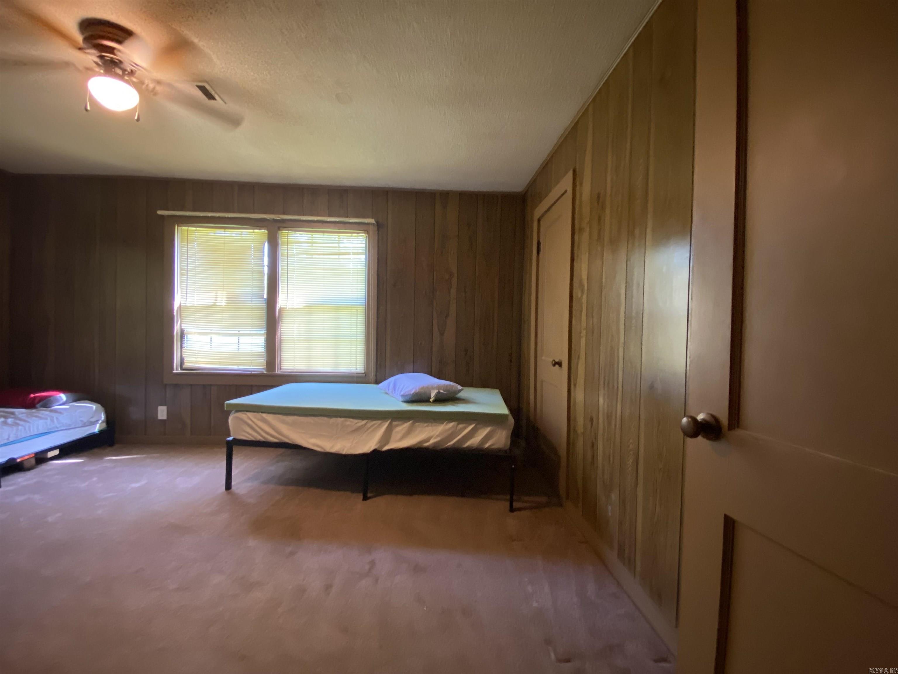 MCKAY AND RUSSO SD FRV - Residential