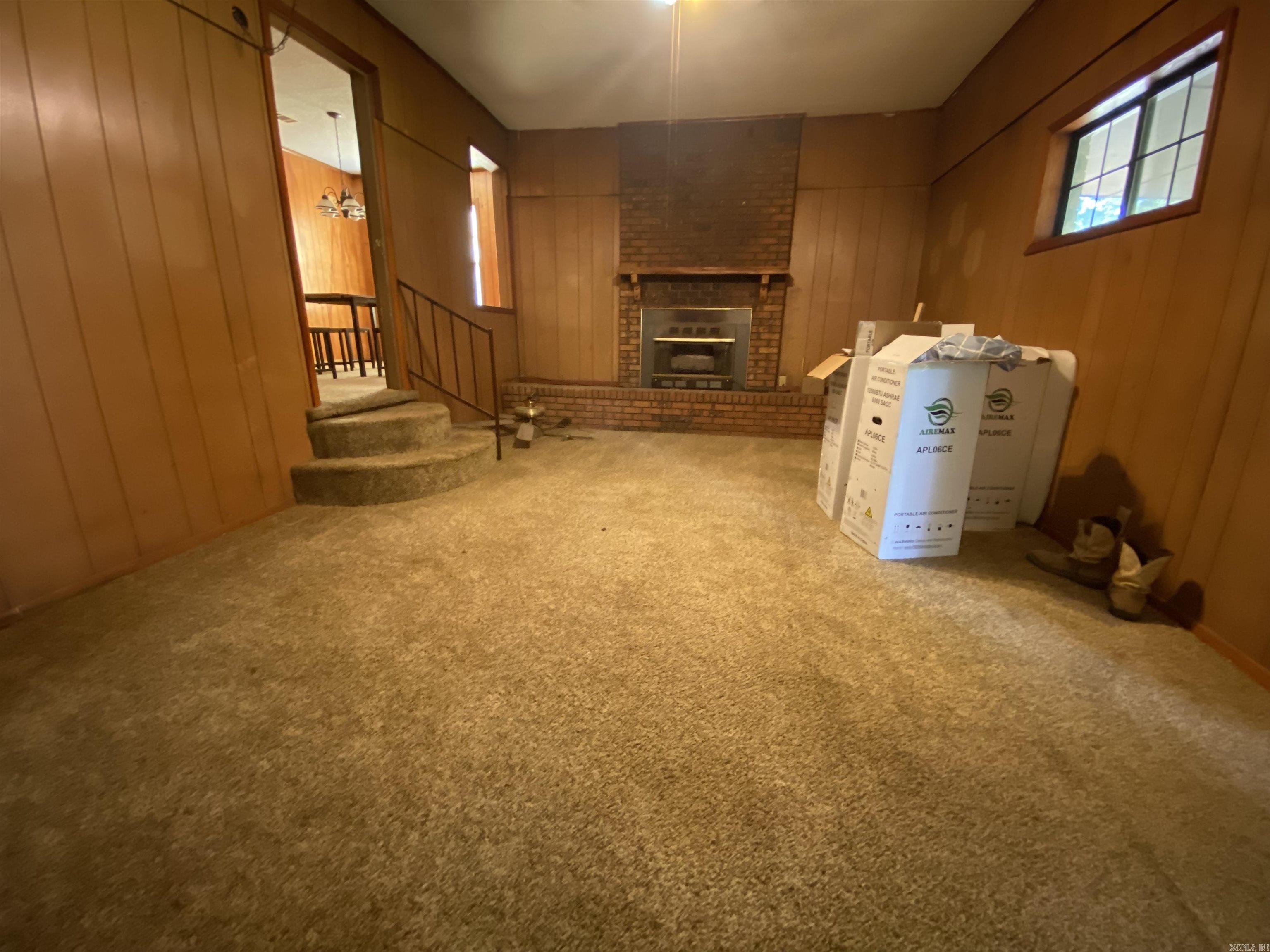 MCKAY AND RUSSO SD FRV - Residential