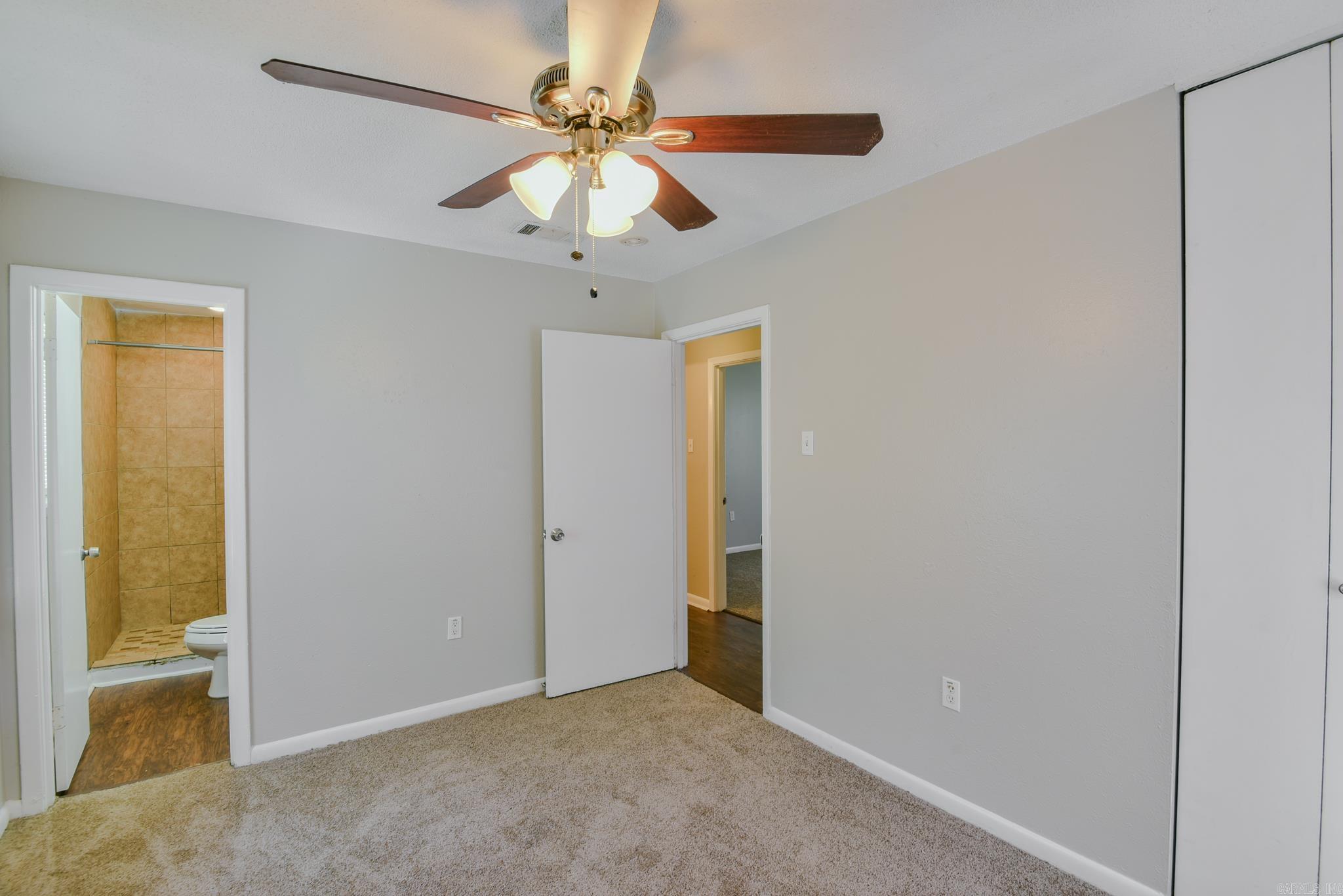 COUNTRY CLUB TO JACK - Residential