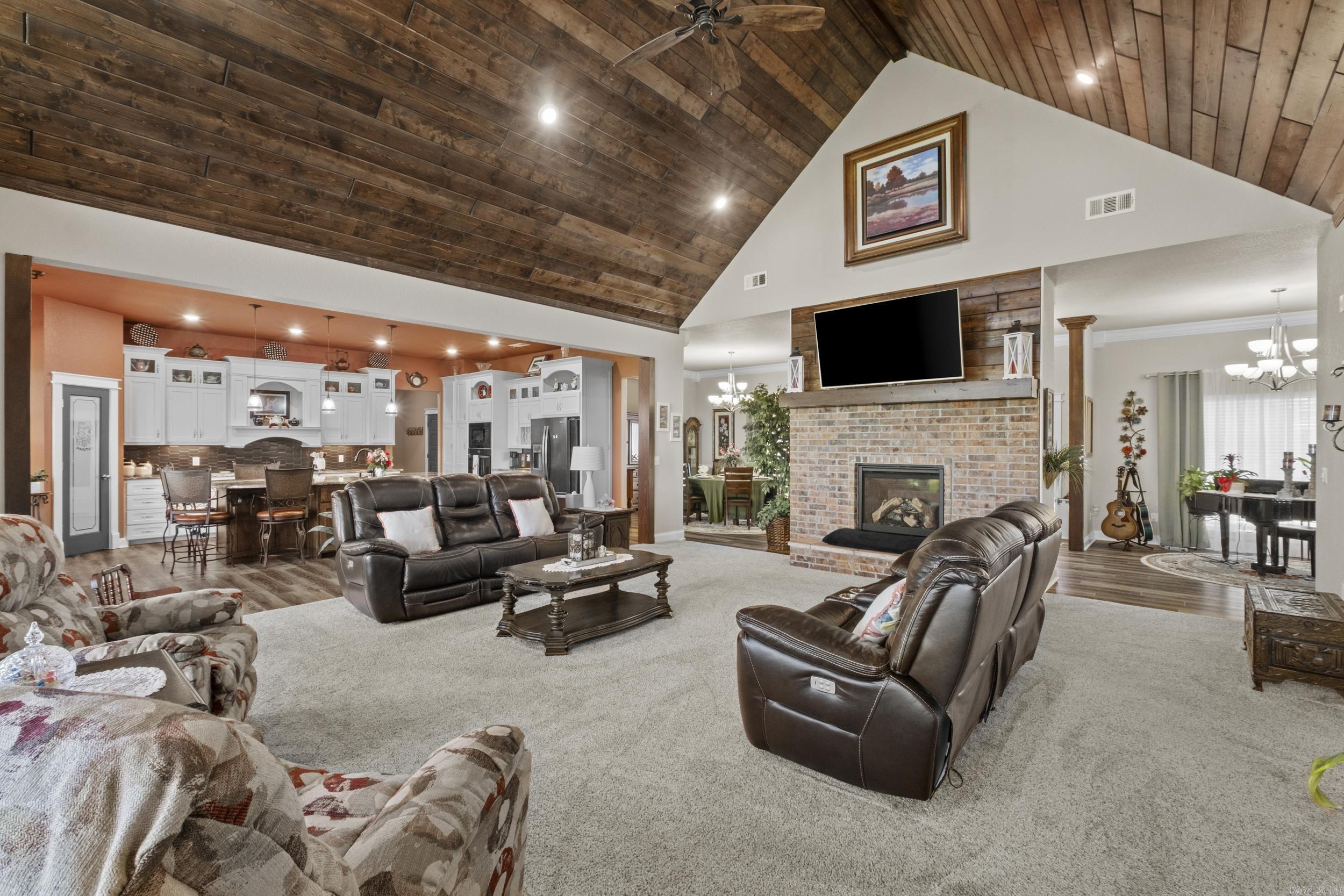 Seven Pointe Lake - Residential
