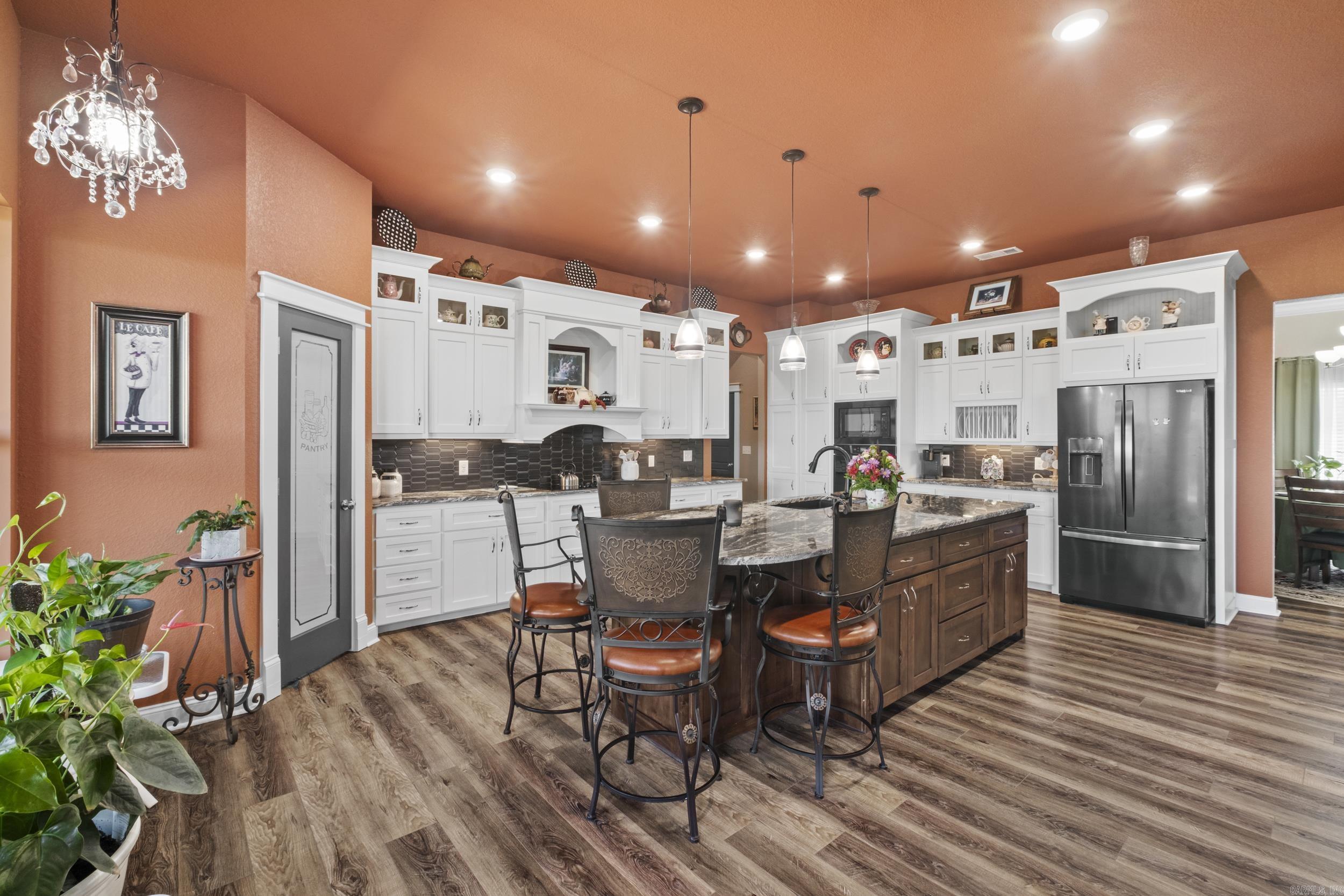 Seven Pointe Lake - Residential