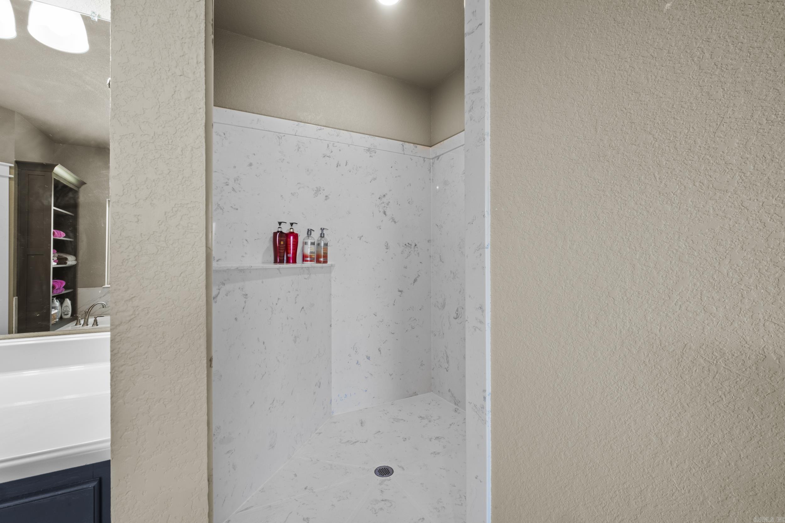 Seven Pointe Lake - Residential