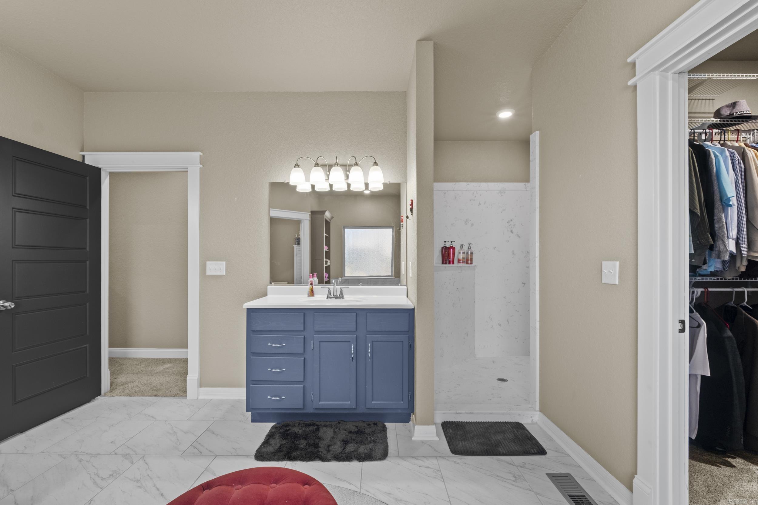 Seven Pointe Lake - Residential