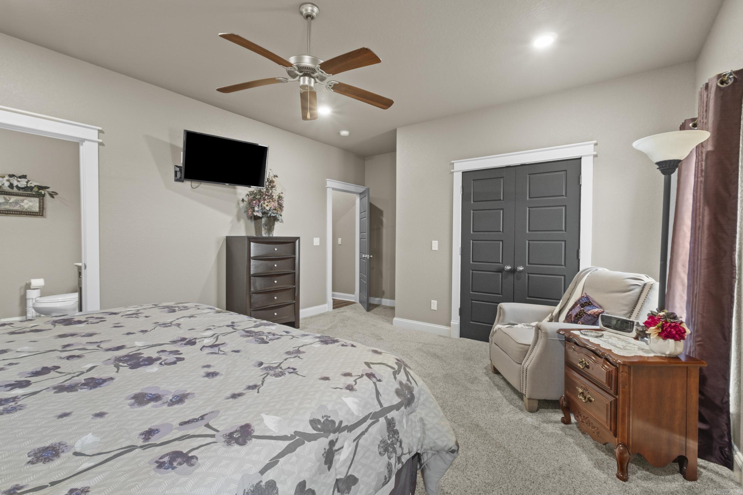 Seven Pointe Lake - Residential