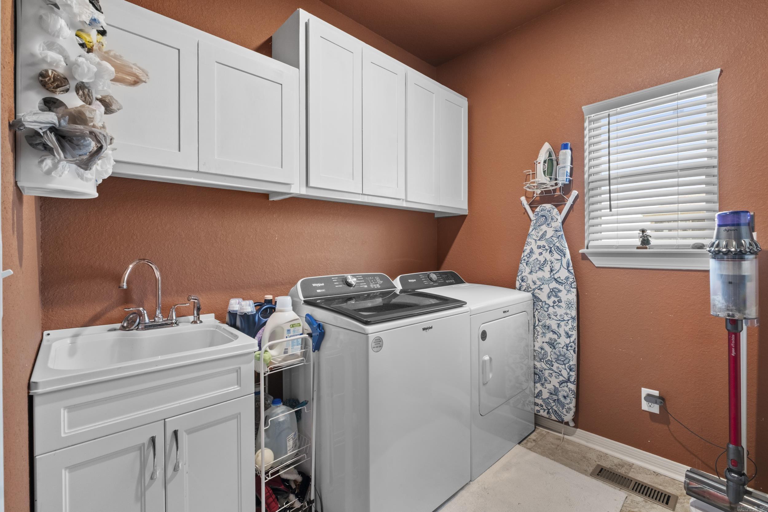 Seven Pointe Lake - Residential