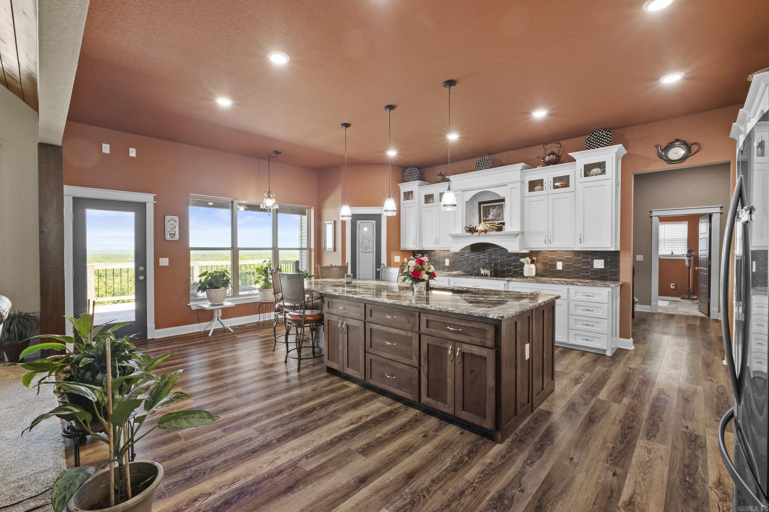Seven Pointe Lake - Residential