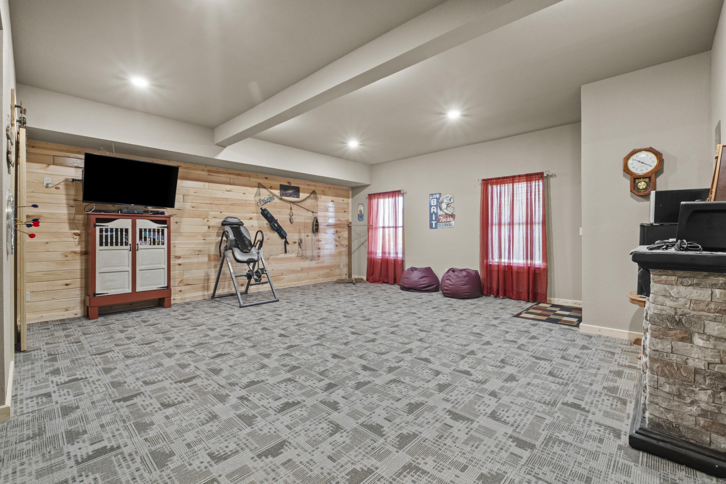 Seven Pointe Lake - Residential