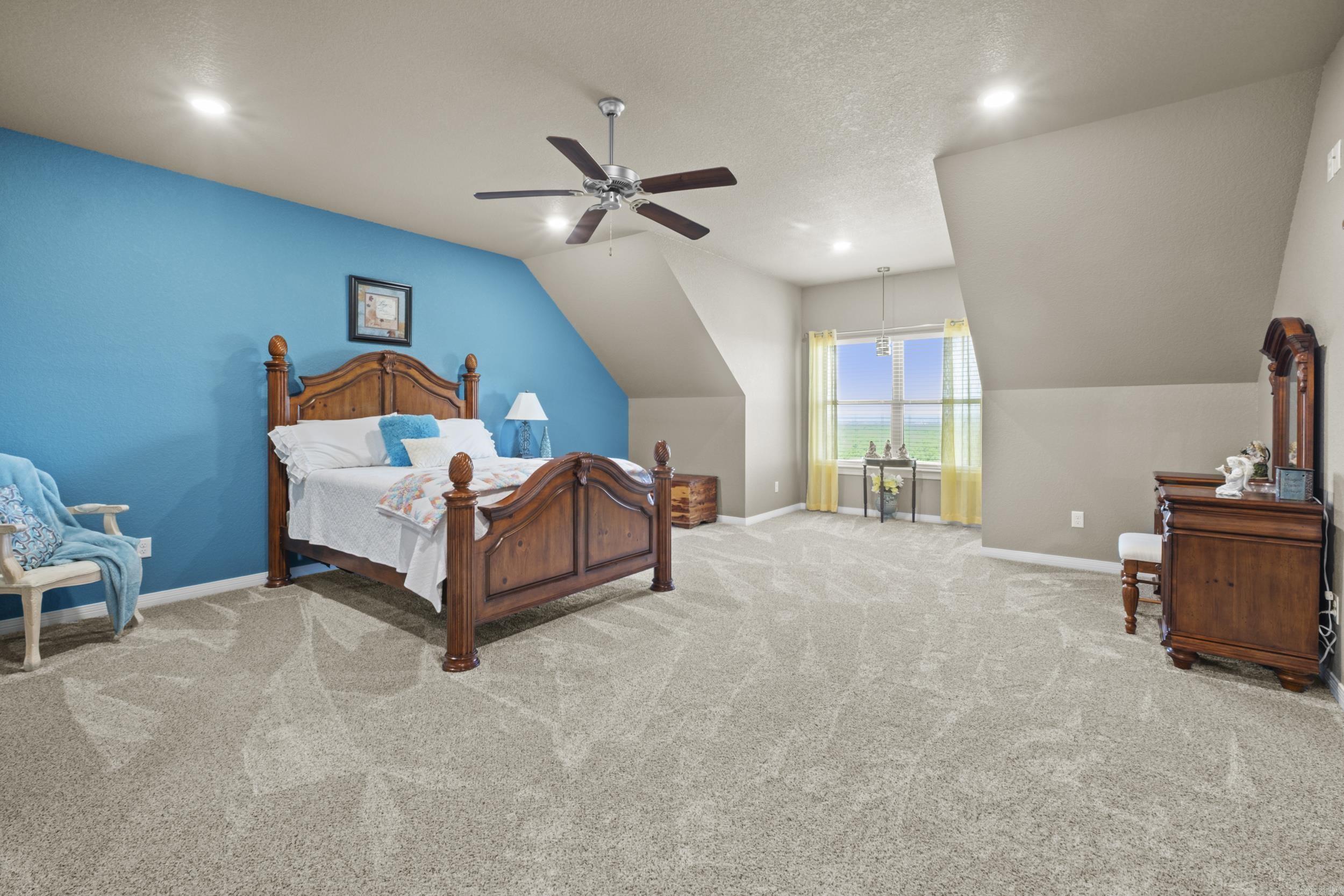 Seven Pointe Lake - Residential