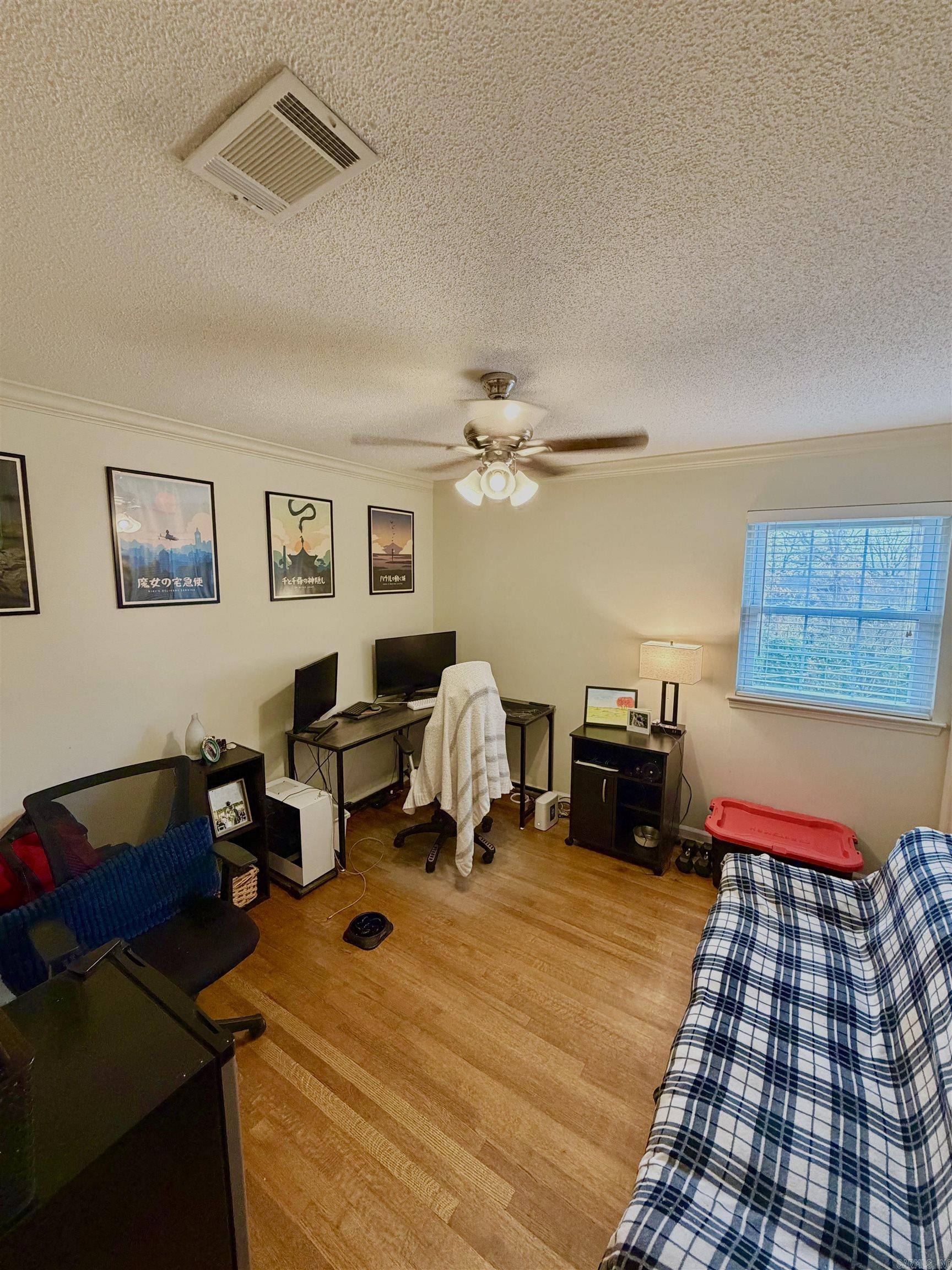 COLONY WEST - Residential