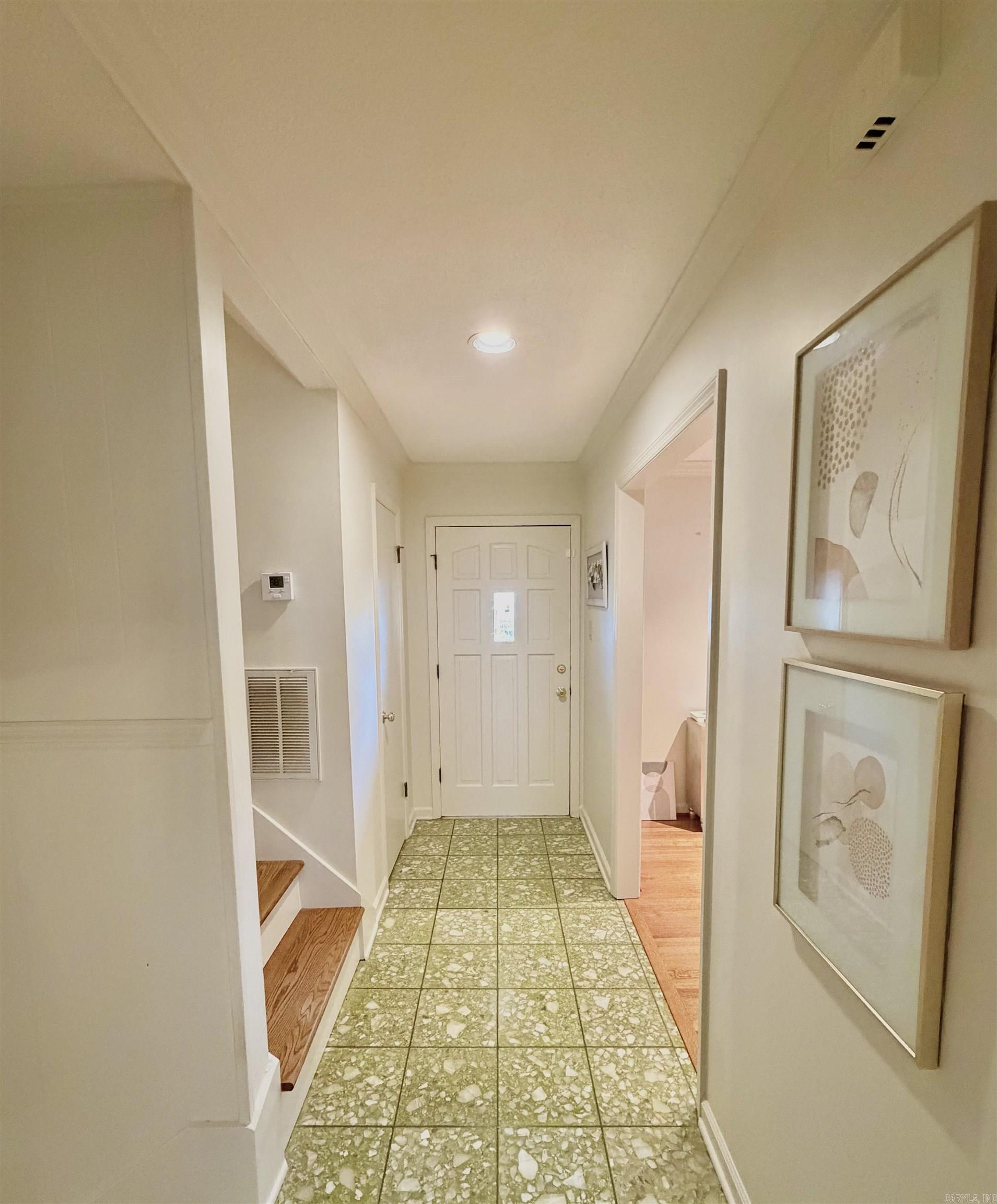 COLONY WEST - Residential