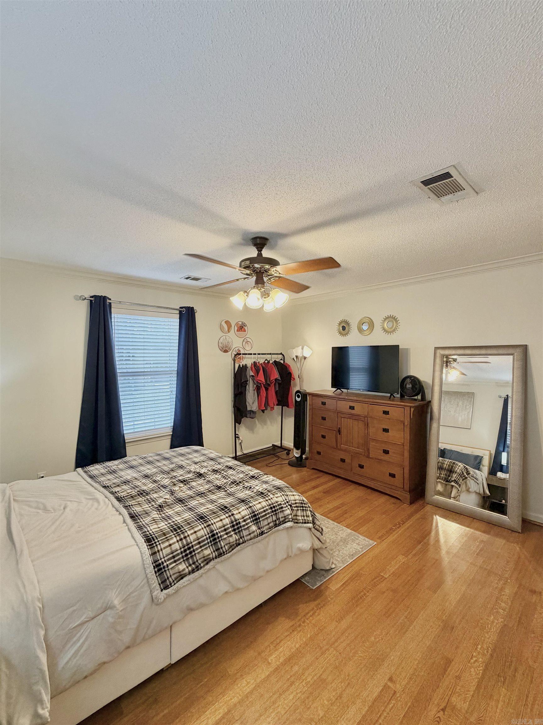 COLONY WEST - Residential