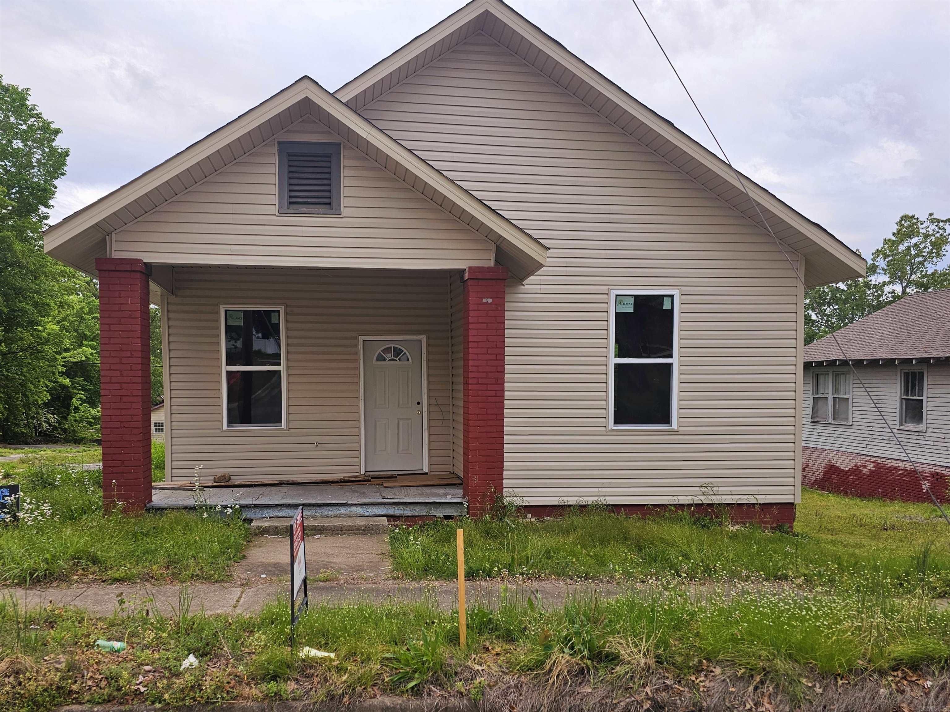 Jones & Worthen - Residential