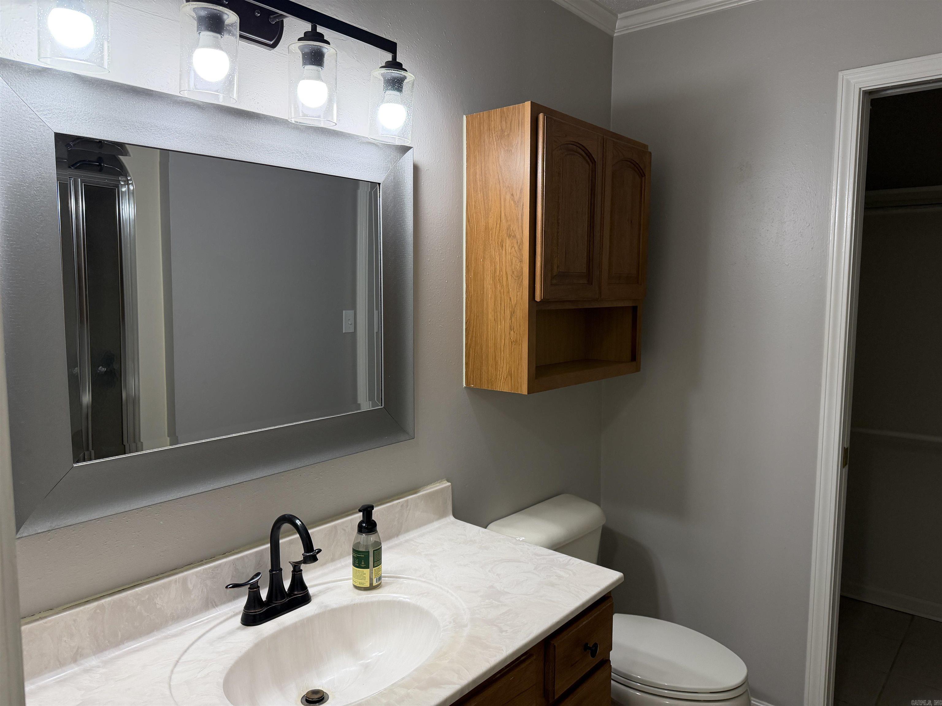 McNew Realty Co - Residential