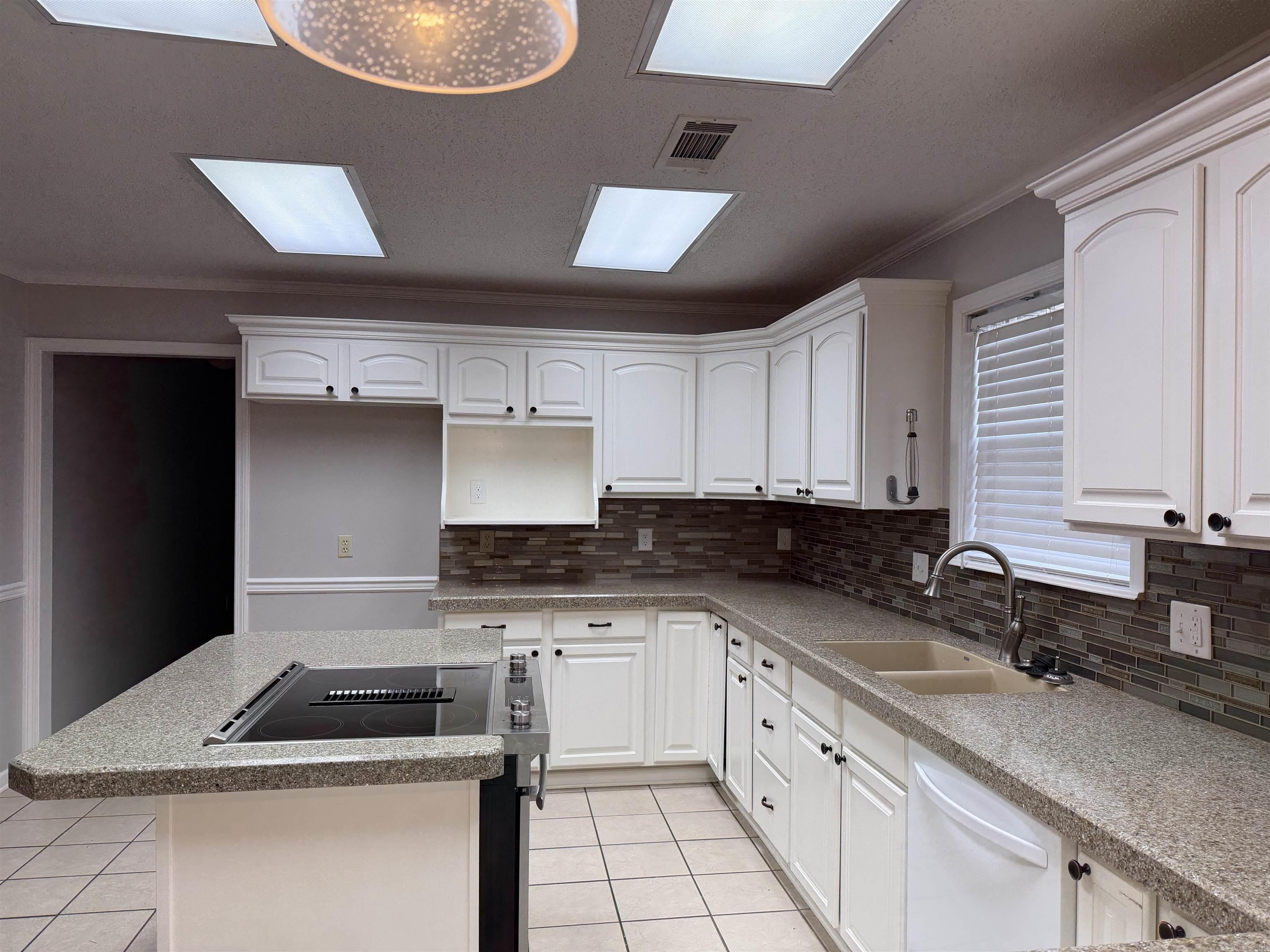 McNew Realty Co - Residential