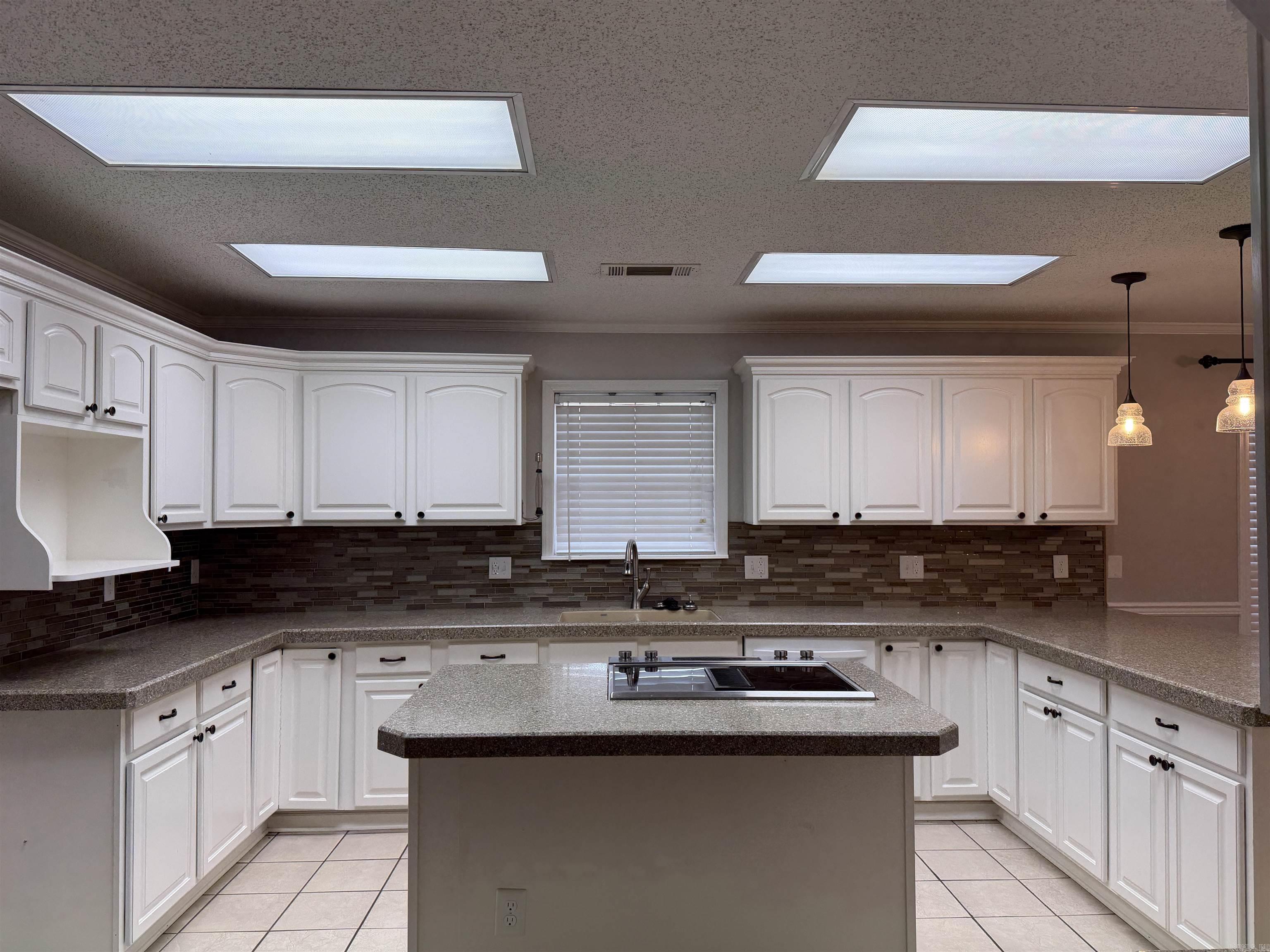 McNew Realty Co - Residential