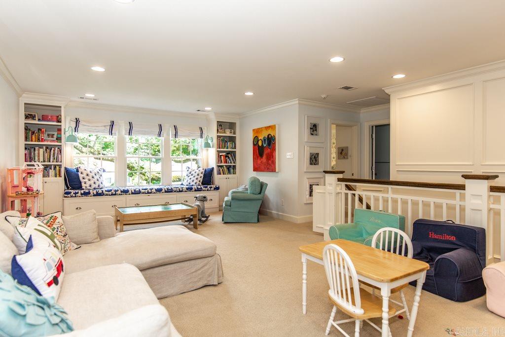 FOREST HEIGHTS PLACE - Residential
