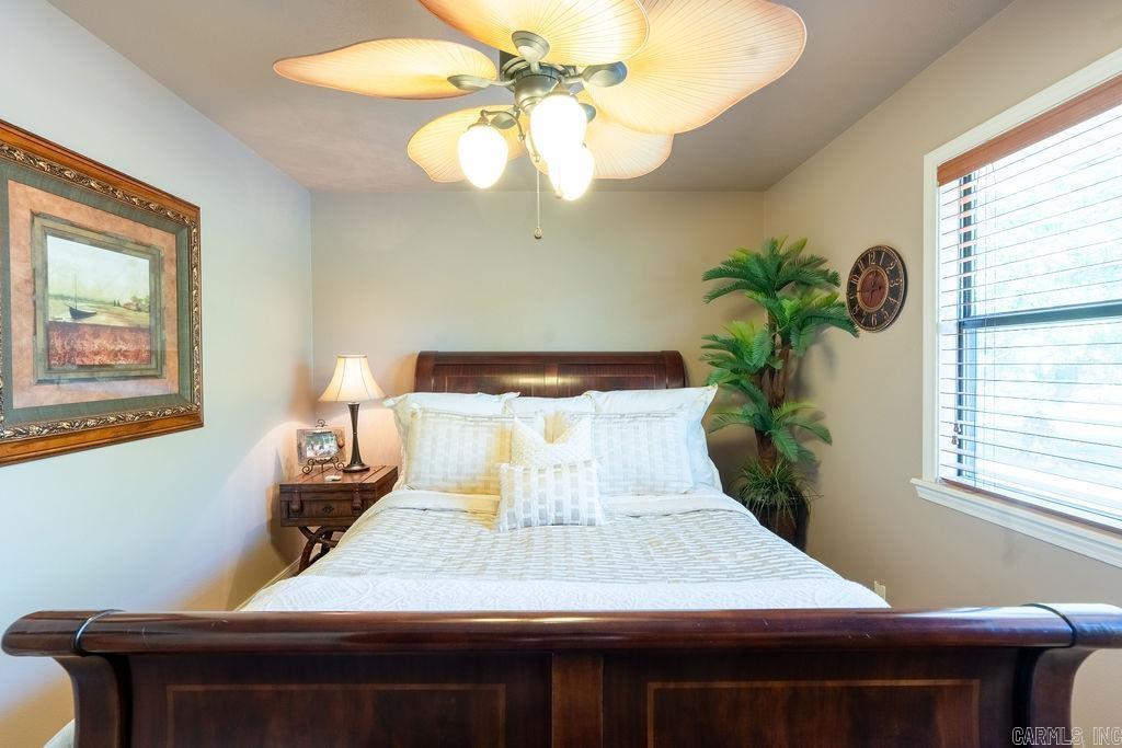 LAKEWOOD HILLS CONDO - Residential