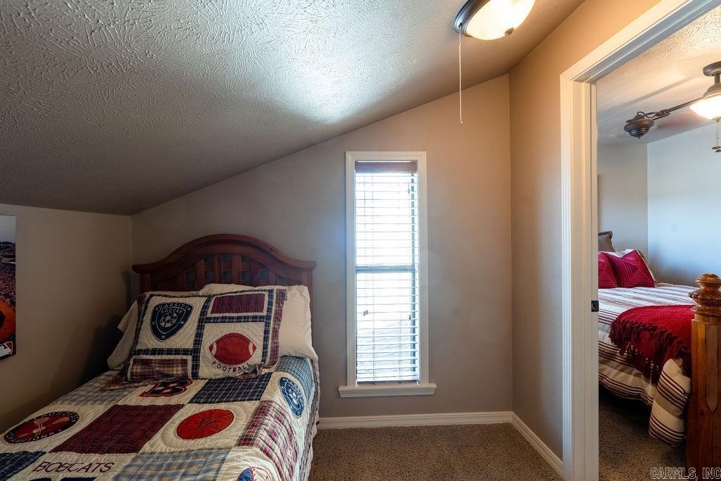 LAKEWOOD HILLS CONDO - Residential
