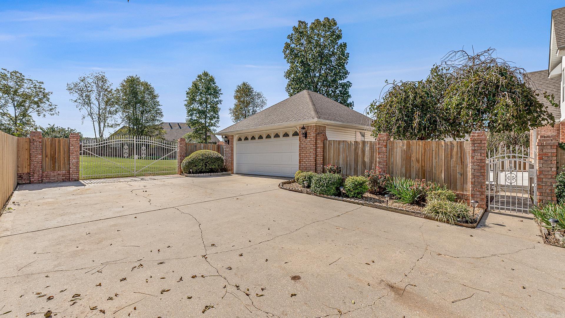 PARK RIDGE ESTATE - Residential