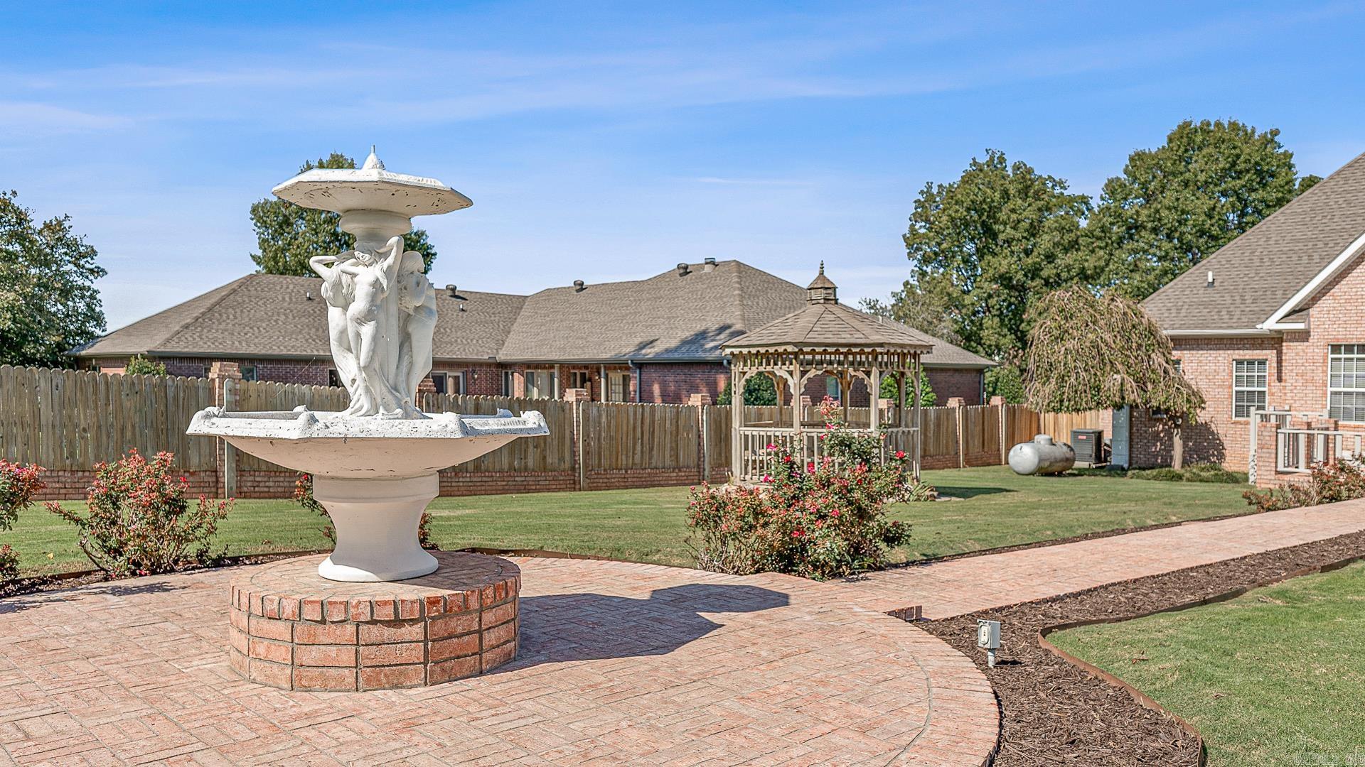 PARK RIDGE ESTATE - Residential