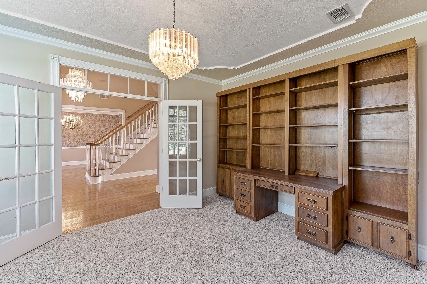 PARK RIDGE ESTATE - Residential