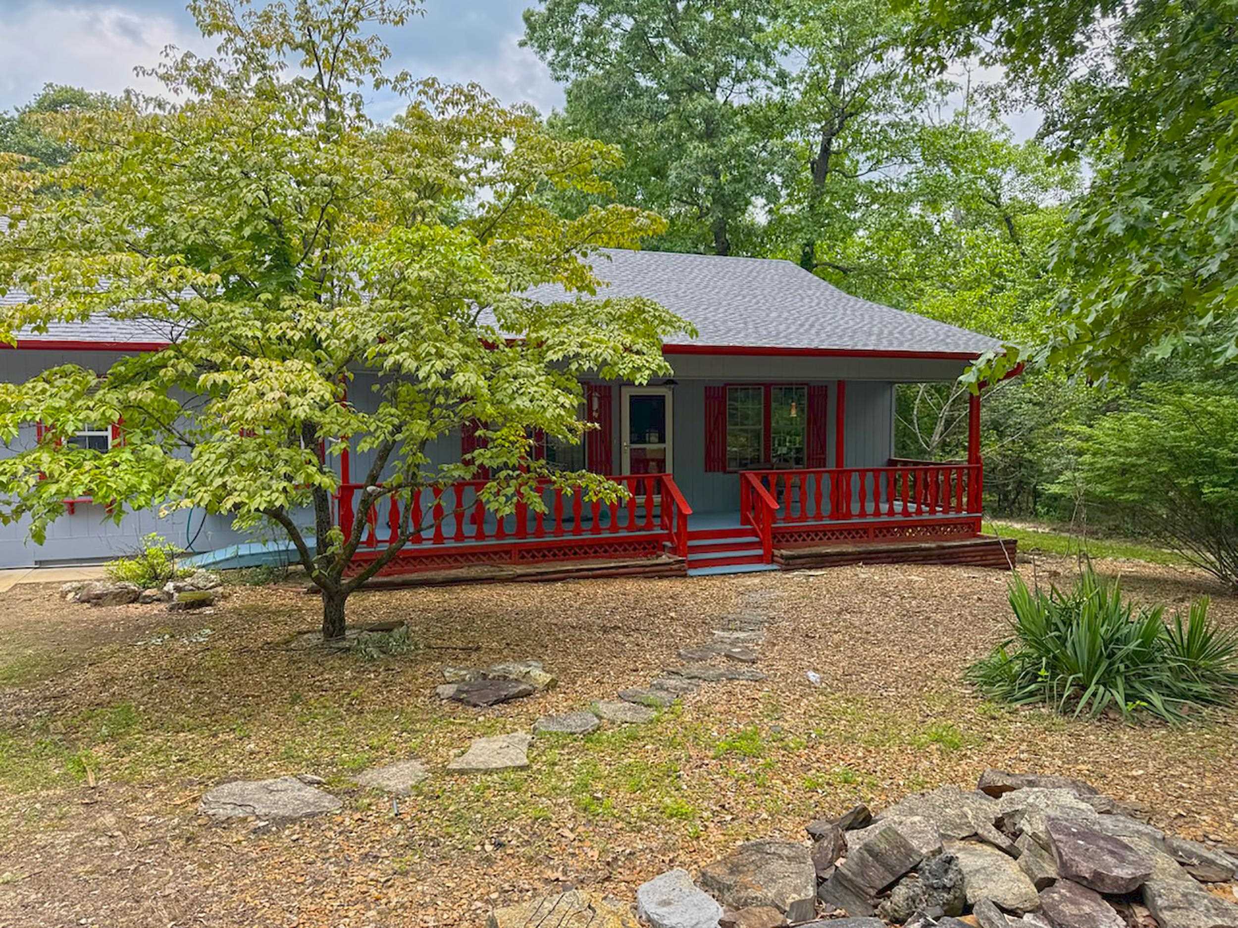 CHEROKEE ACRES - Residential