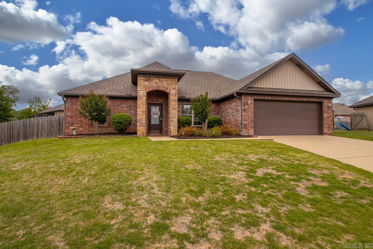 NORTH HAVEN - Residential