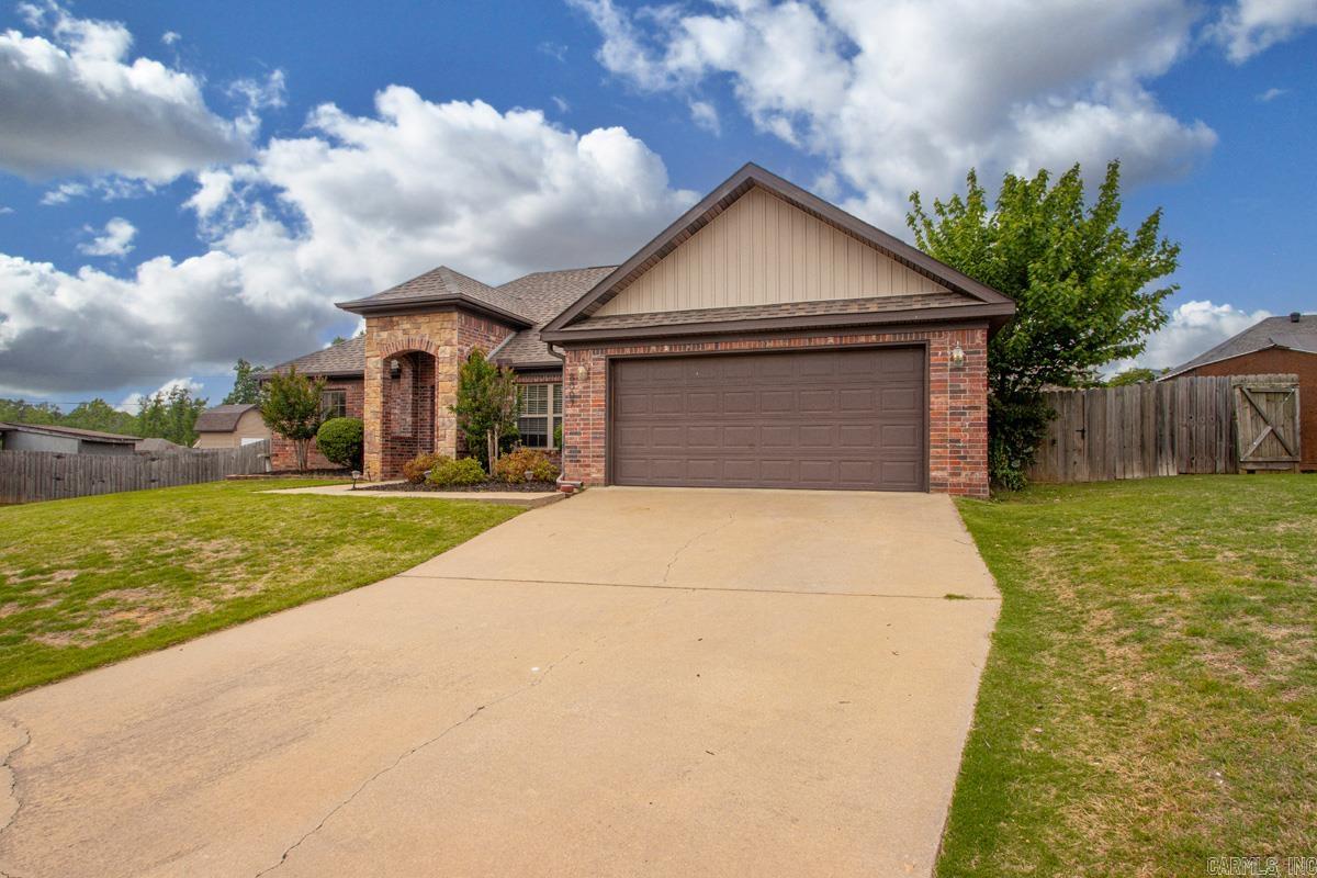 NORTH HAVEN - Residential