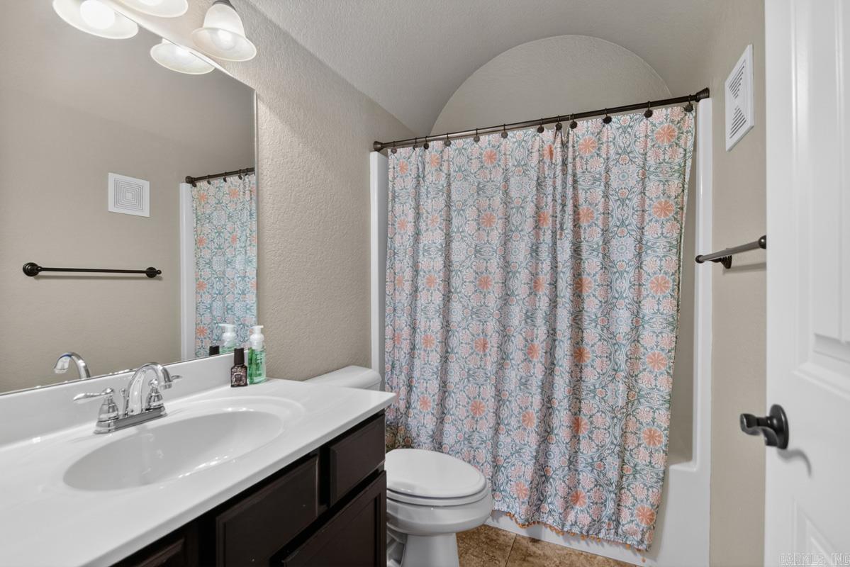 NORTH HAVEN - Residential