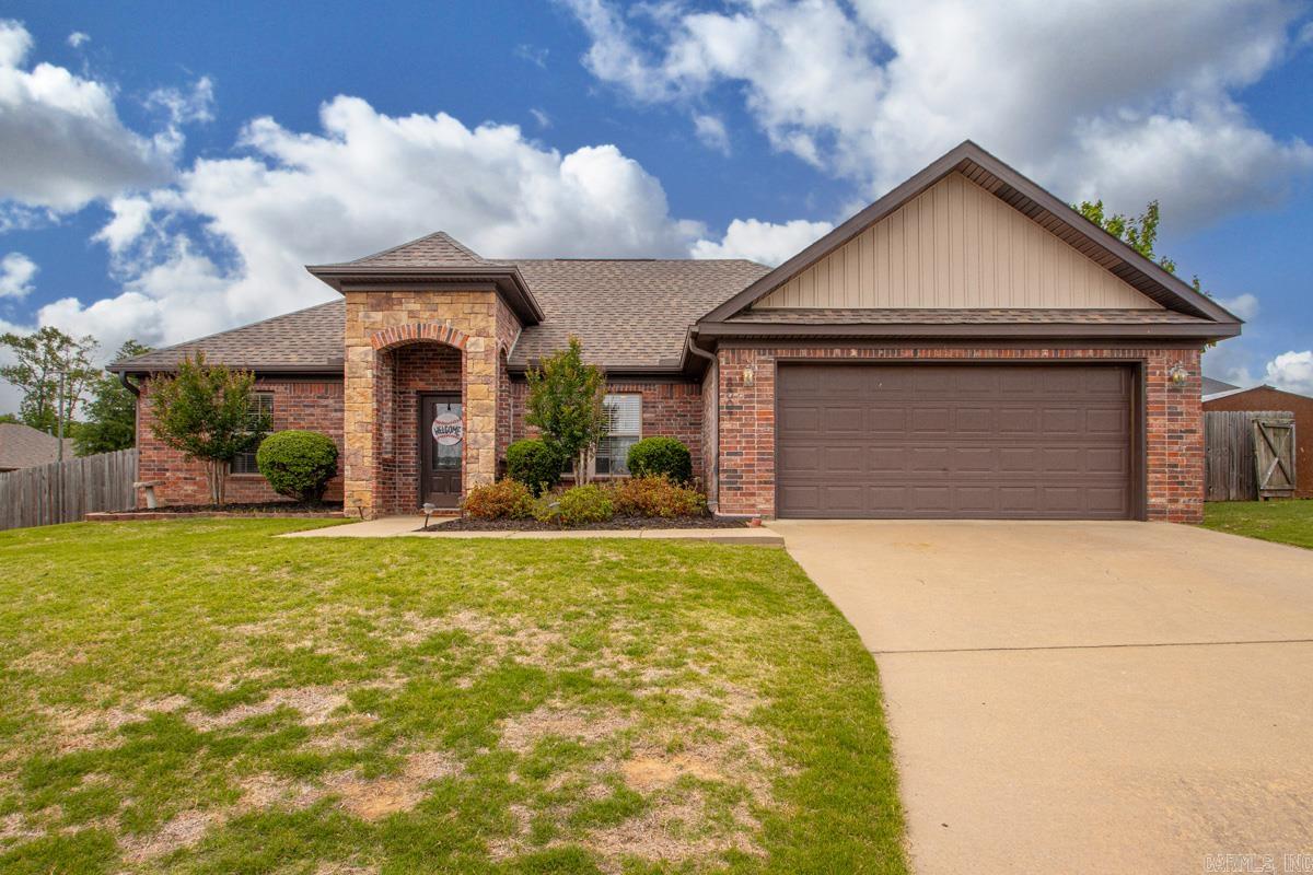 NORTH HAVEN - Residential