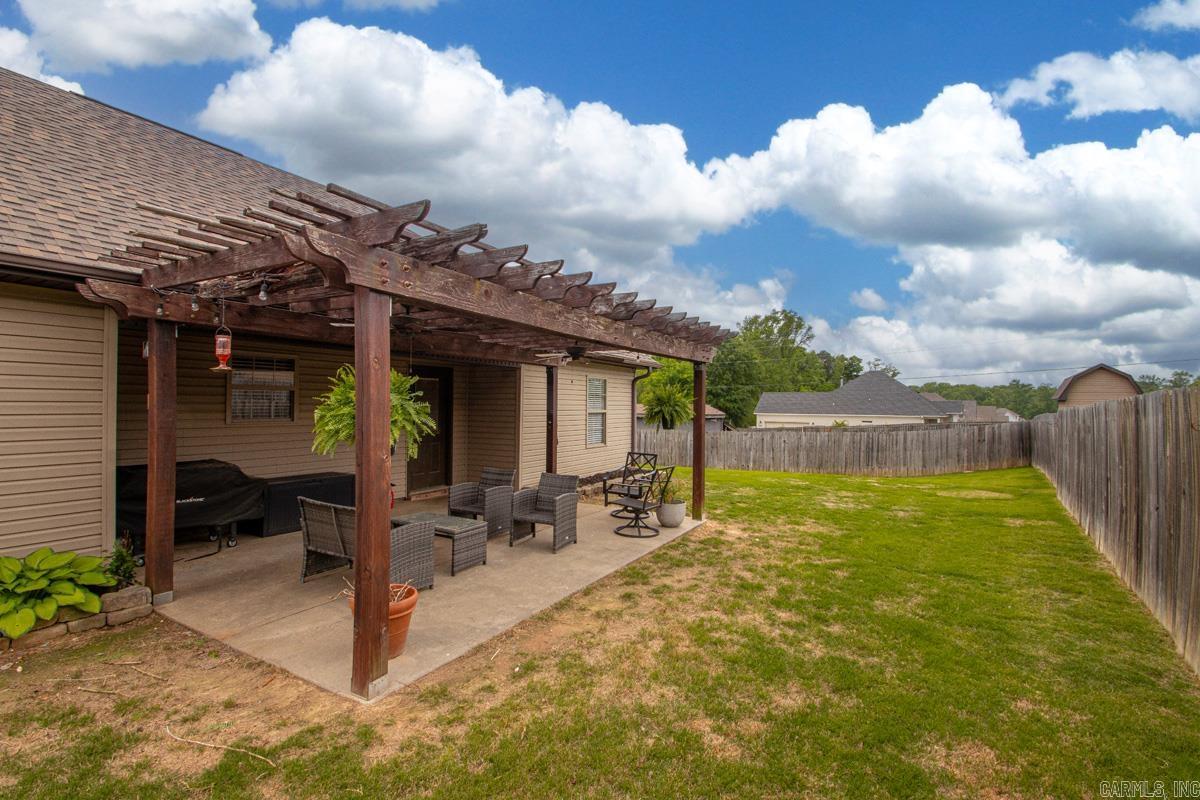 NORTH HAVEN - Residential