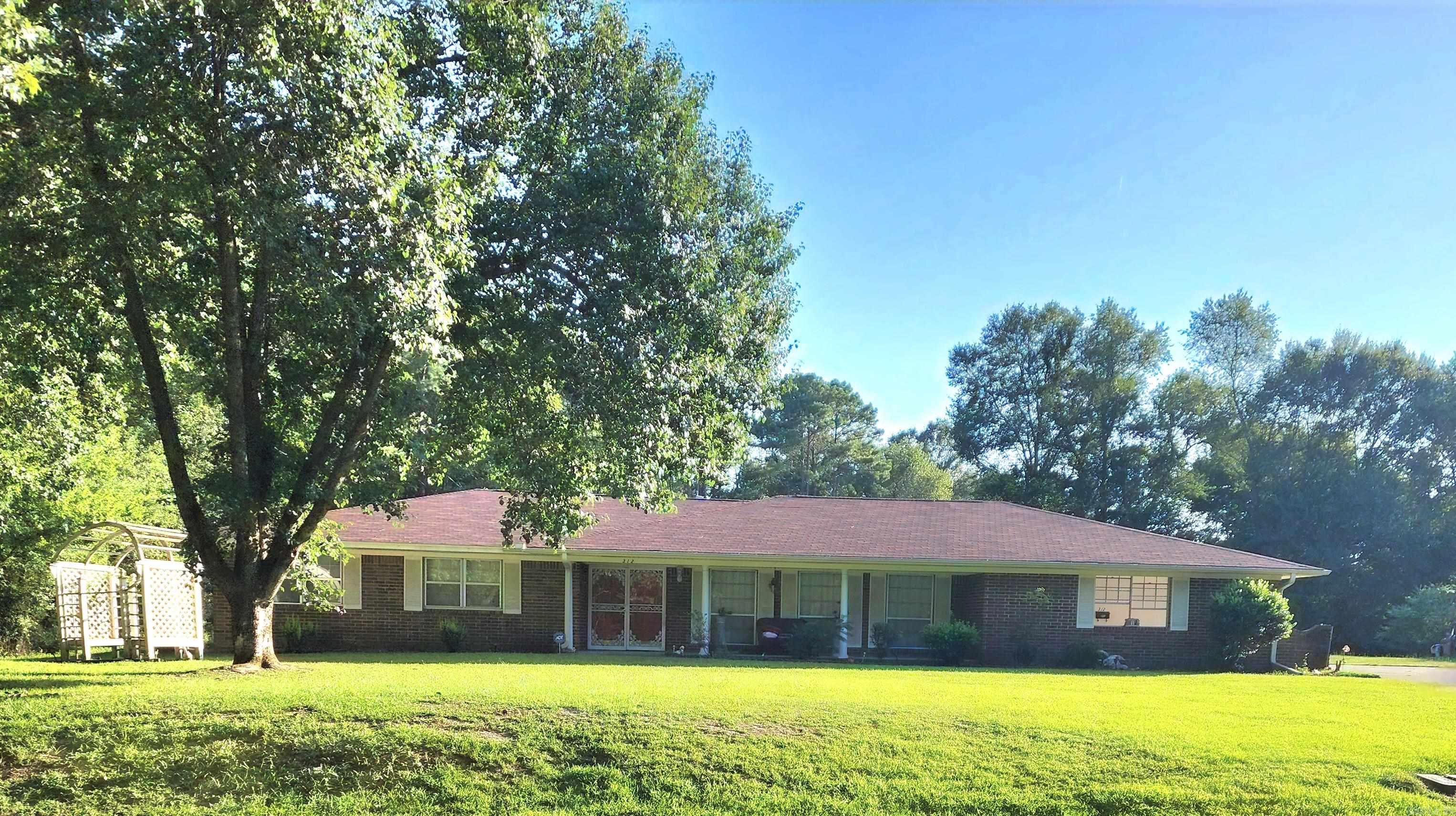 Well-maintained and move-in ready 3BR/2BA home in a quiet Malvern neighborhood! This charming property features handicap accessibility, a whole-house generator for peace of mind, and a large storage building perfect for tools, equipment, or extra belongings. A covered carport offers convenient, weather-protected parking. Inside, the home boasts a spacious living room, an updated kitchen with modern finishes and ample cabinet space, and a cozy denāperfect for a second living area, home office, or entertainment space. The refrigerator, stove, washer, and dryer all convey with the sale, making move-in a breeze. This property blends comfort, practicality, and valueāideal as a primary residence or a smart investment. Located close to schools, shopping, and local amenities. Donāt miss your chance to own this versatile and well-equipped home. The house is being sold As-Is. Schedule your private showing today!