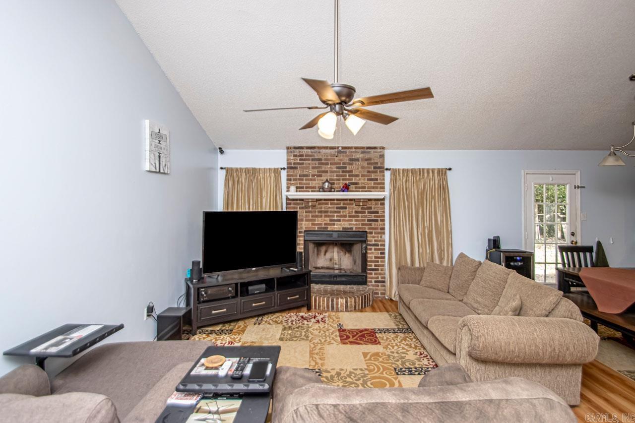 DEERFIELD ESTATES - Residential