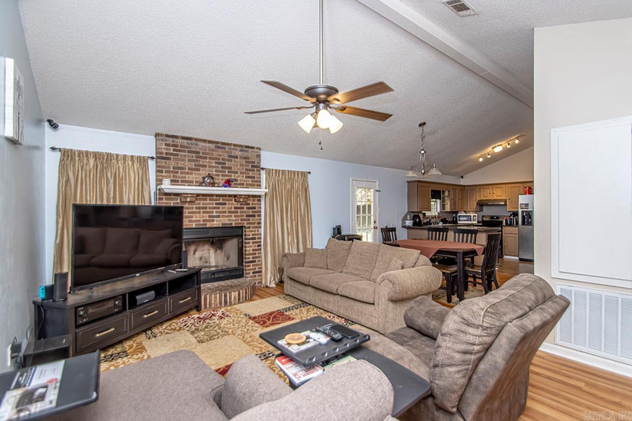 DEERFIELD ESTATES - Residential