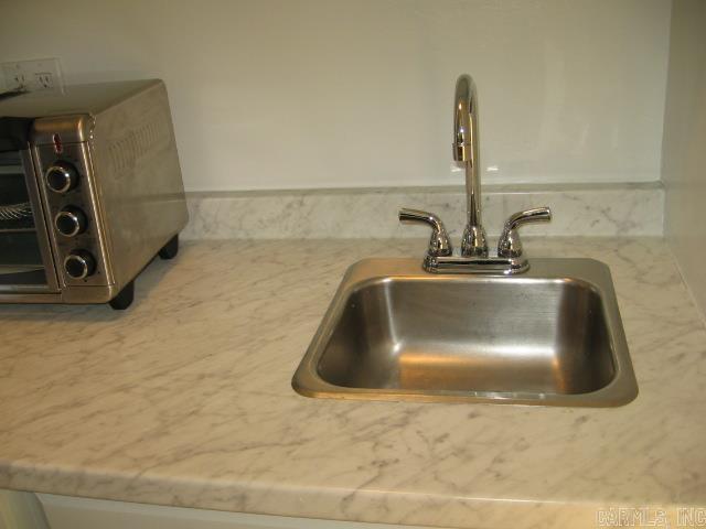 SUMMERHILL PLACE CONDOS - Residential