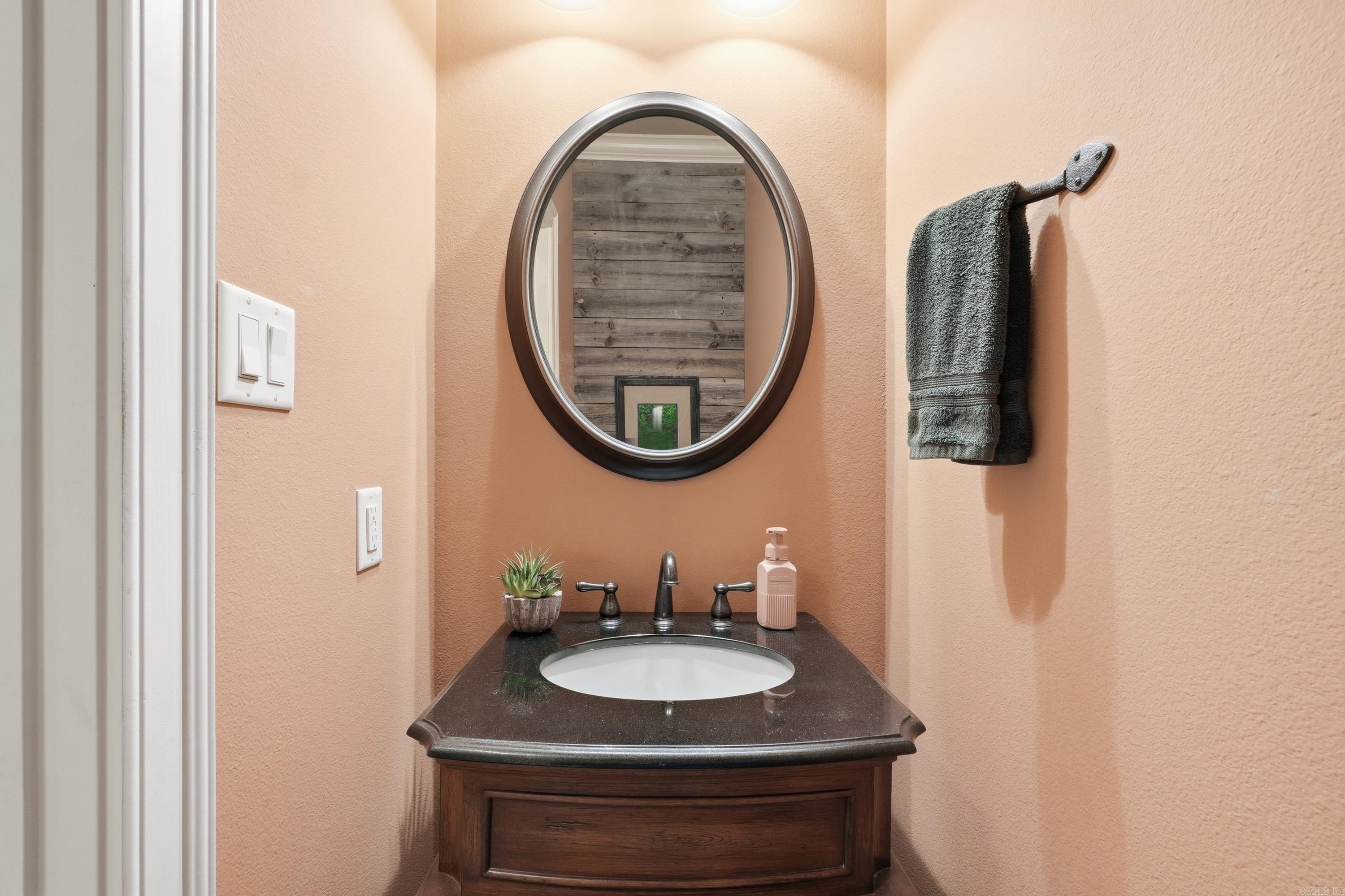 COLDWATER CREEK - Residential