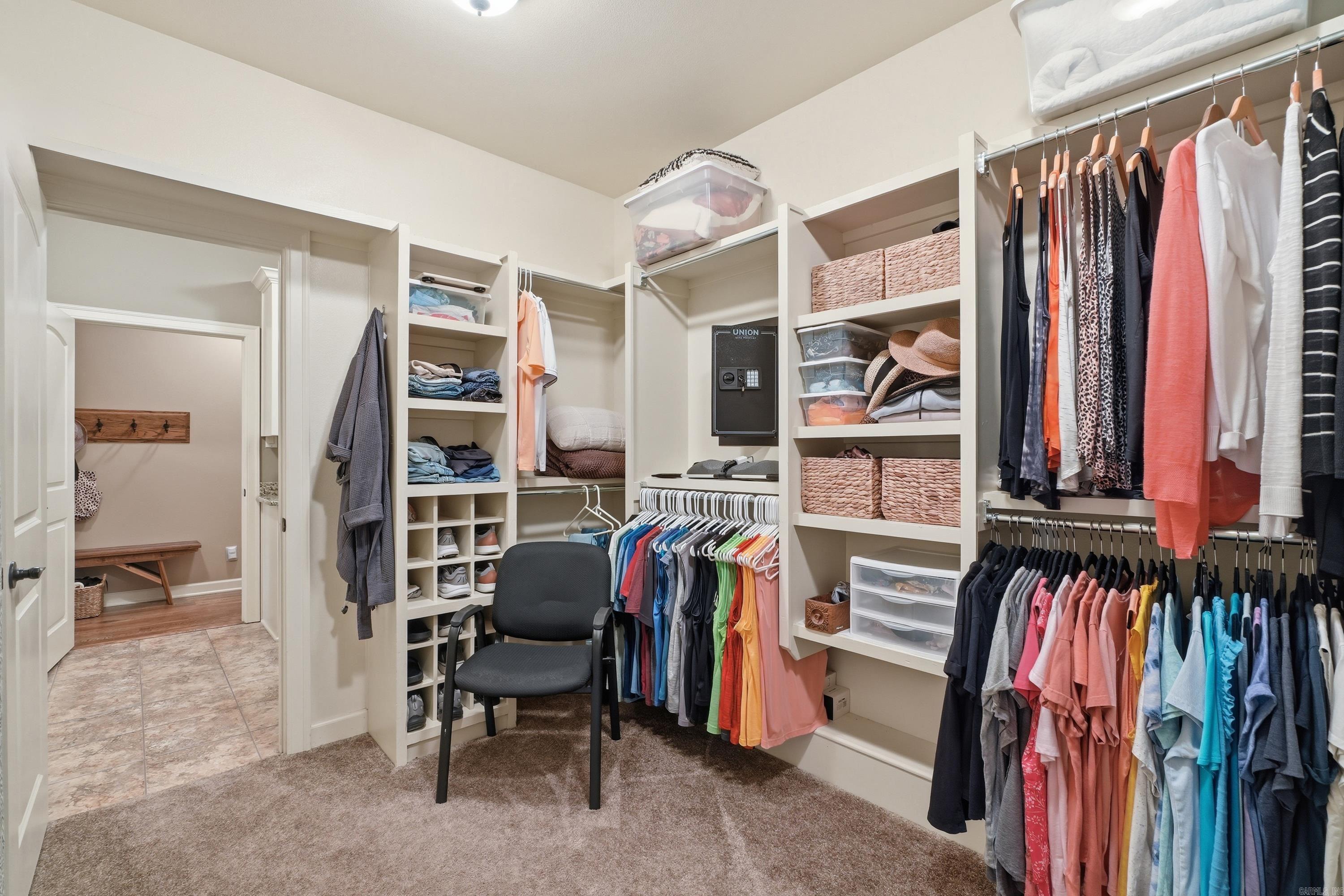 COLDWATER CREEK - Residential