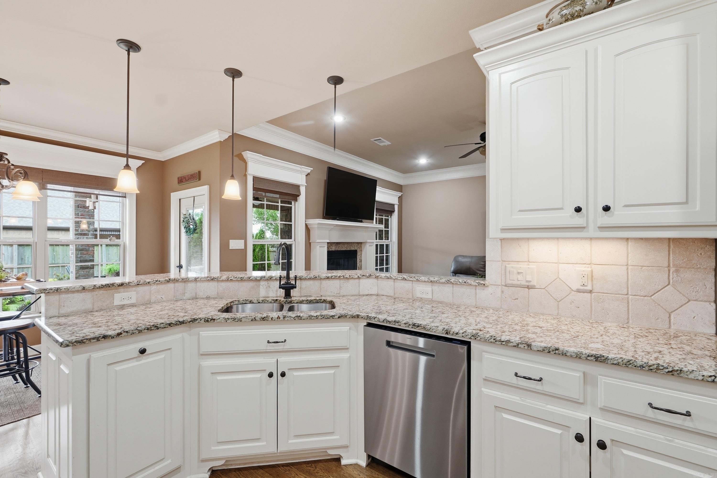 COLDWATER CREEK - Residential