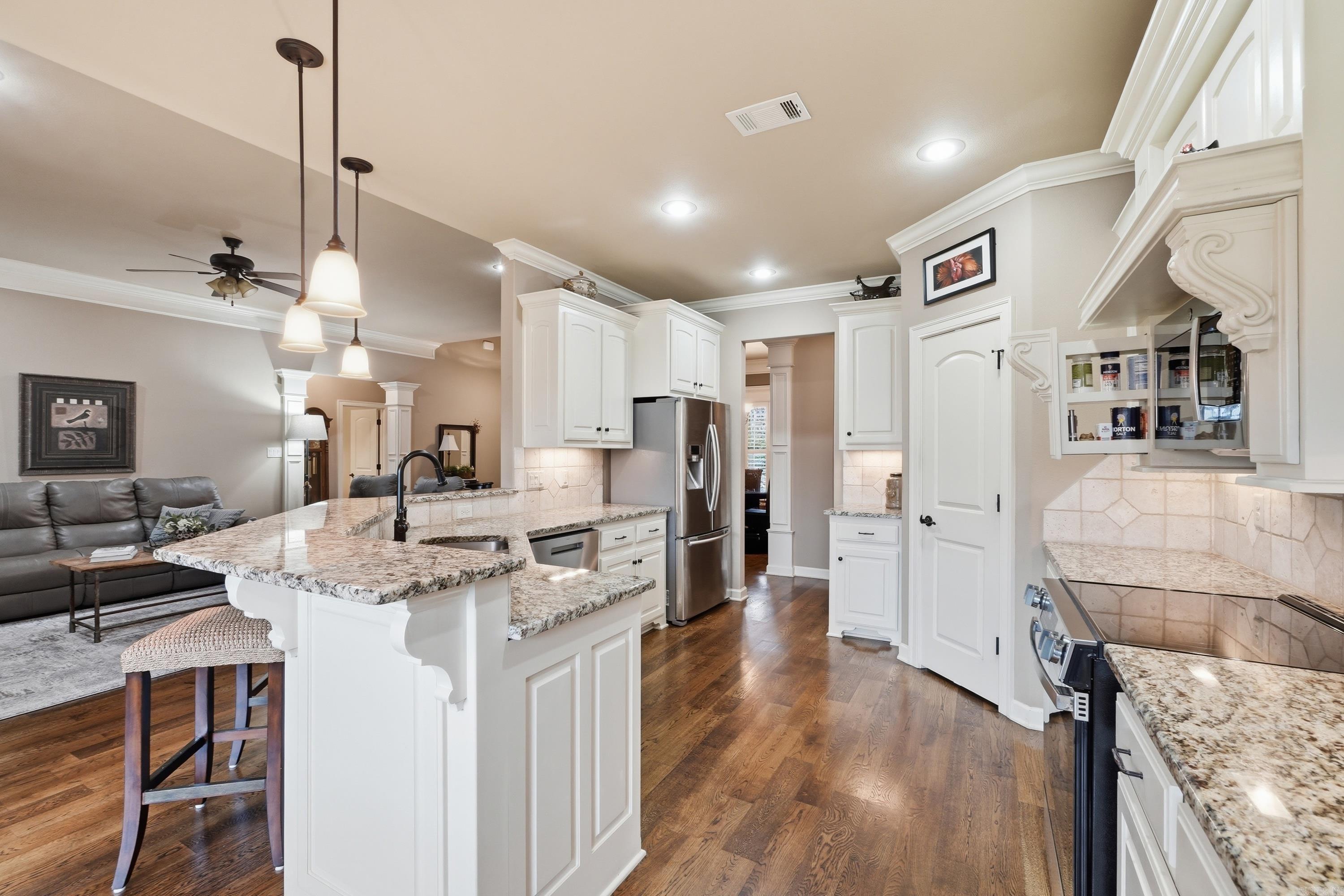 COLDWATER CREEK - Residential