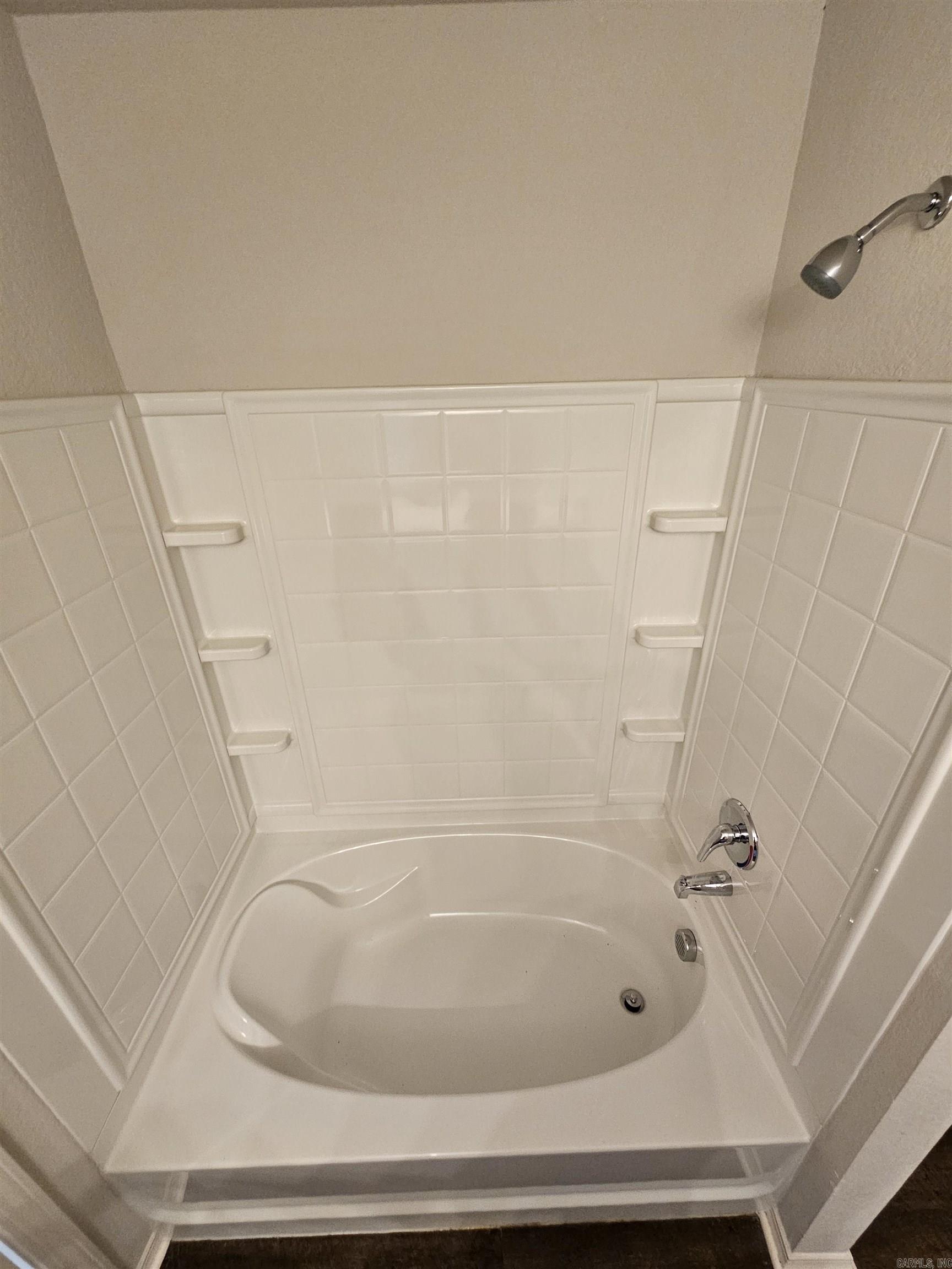 Centenial Valley - Residential Lease