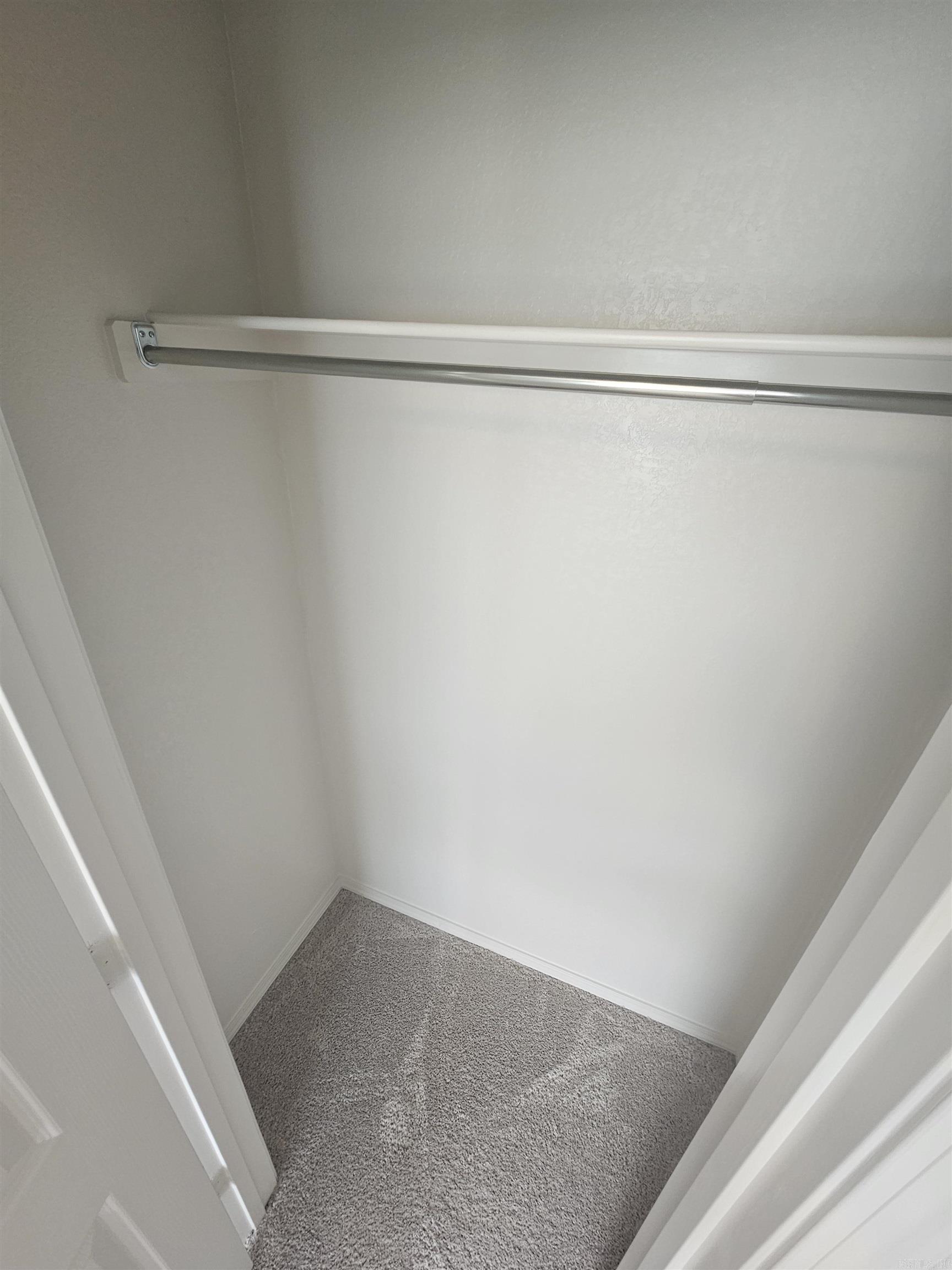 Centenial Valley - Residential Lease