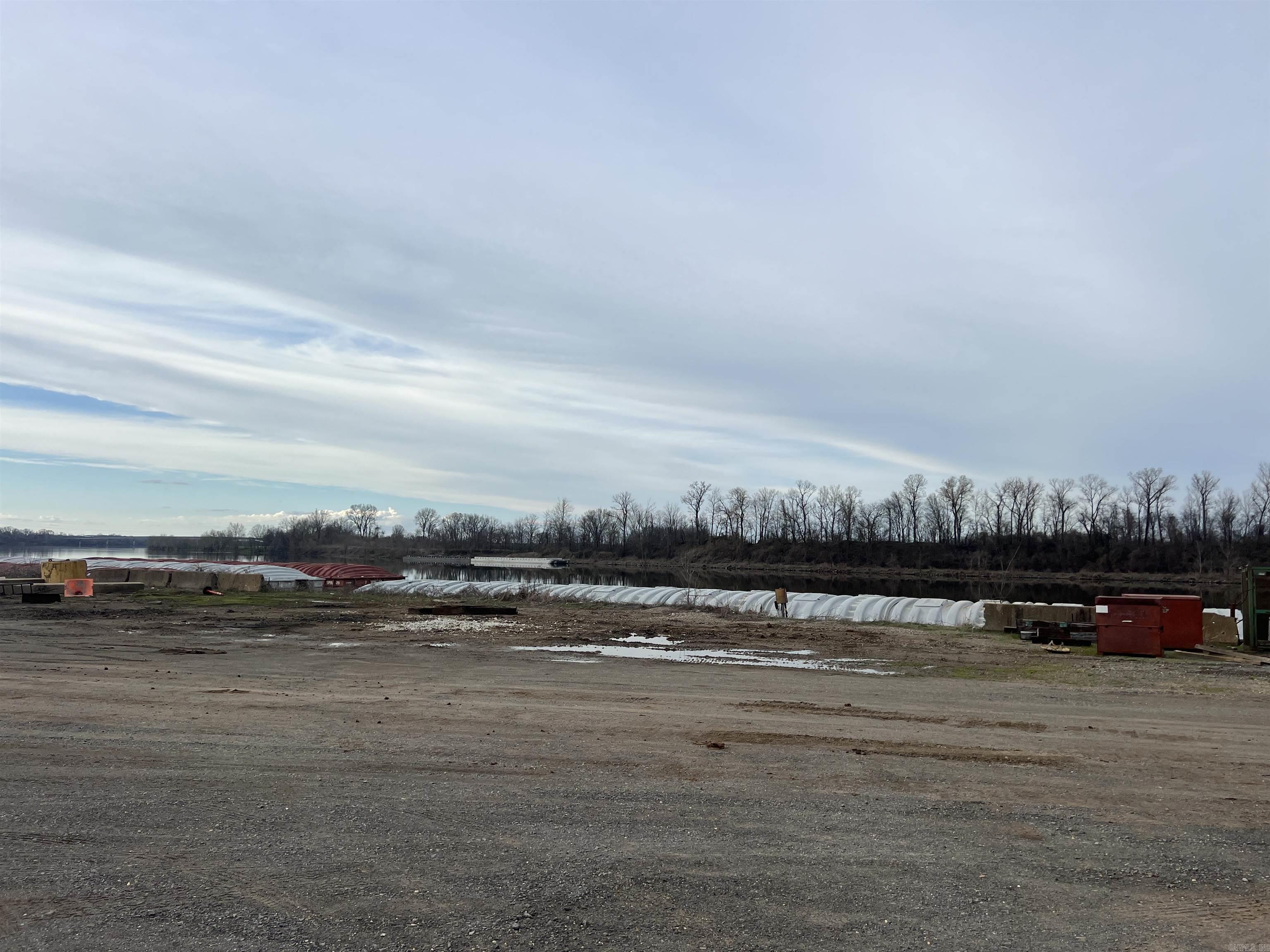 Metes & Bounds - Commercial Sale