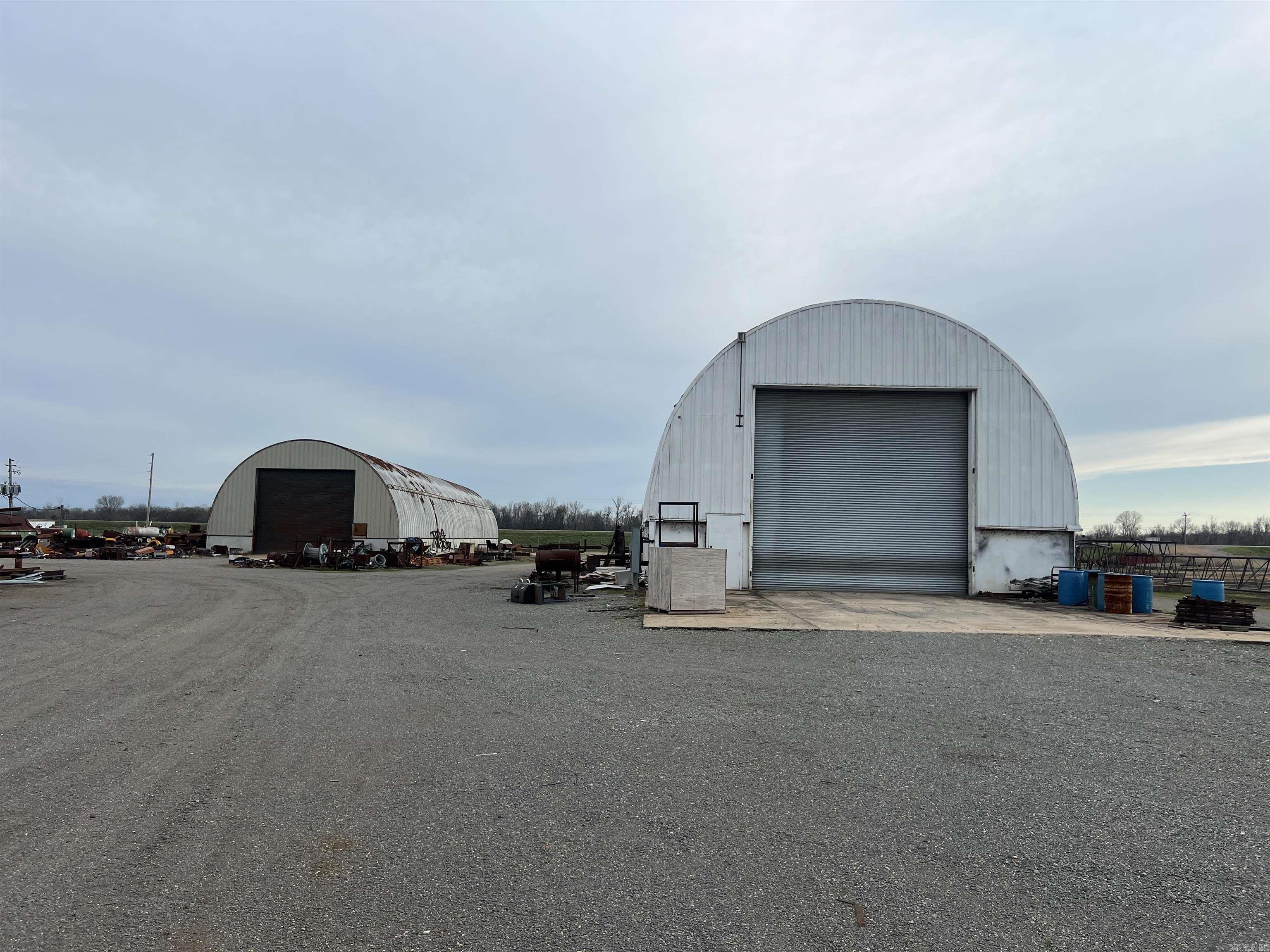Metes & Bounds - Commercial Sale