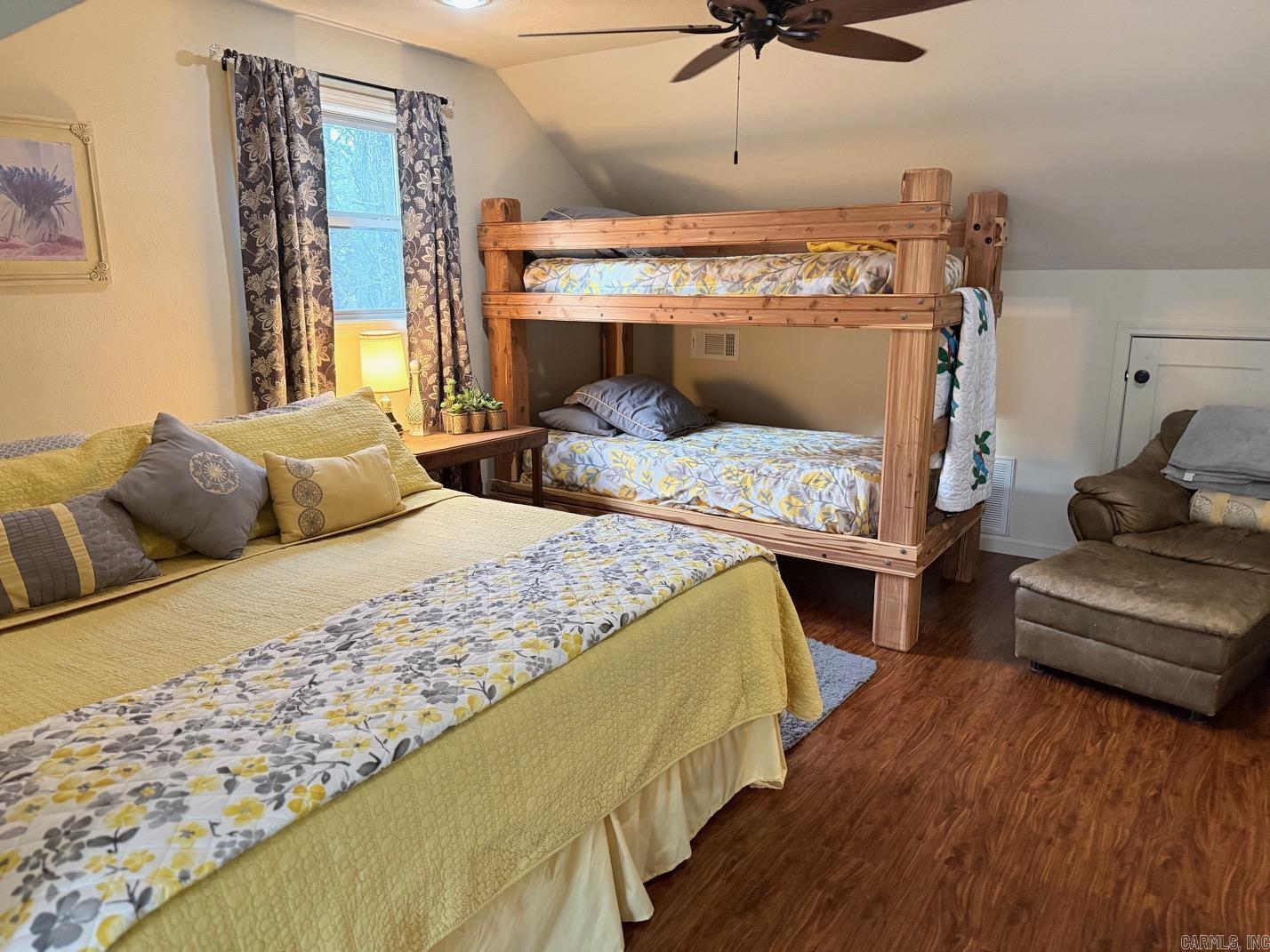 LAKESHORE HILLS (ANDERSON'S) - Residential