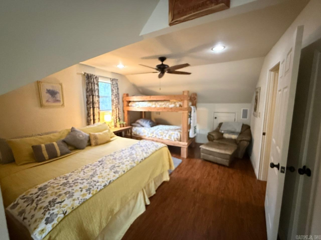 LAKESHORE HILLS (ANDERSON'S) - Residential