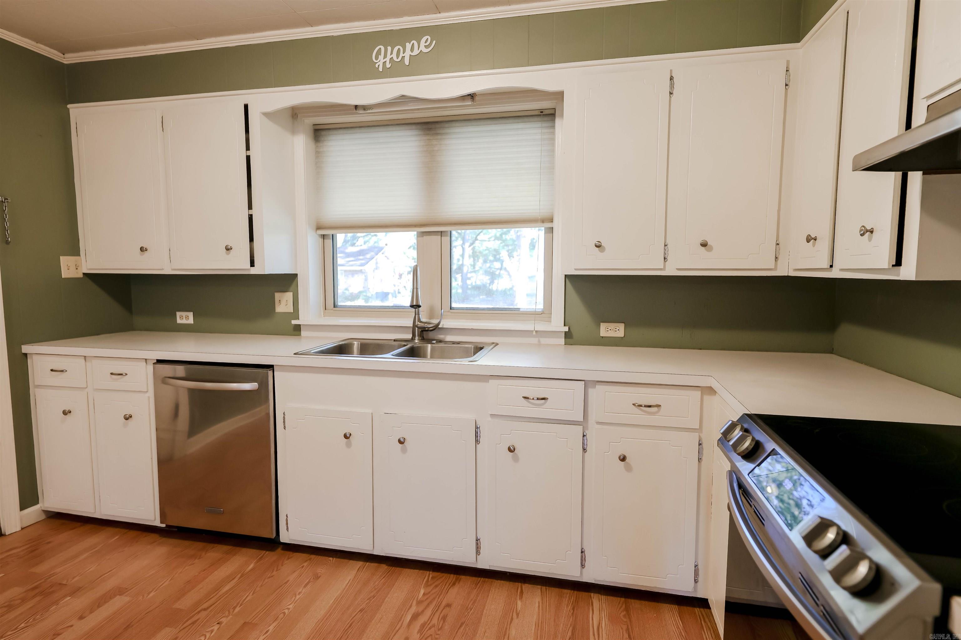 MCKAY AND RUSSO SD FRV - Residential