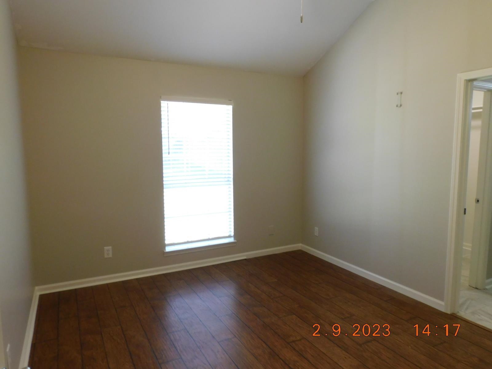 Sterling Court - Residential Lease