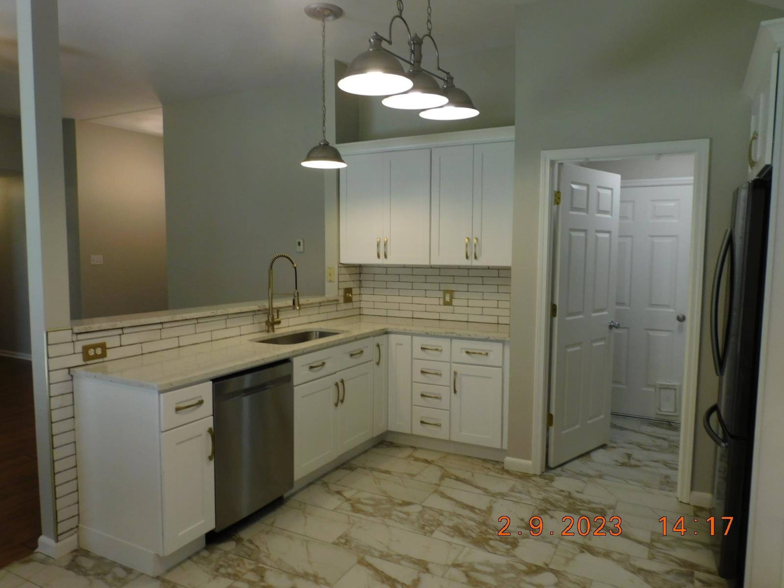 Sterling Court - Residential Lease