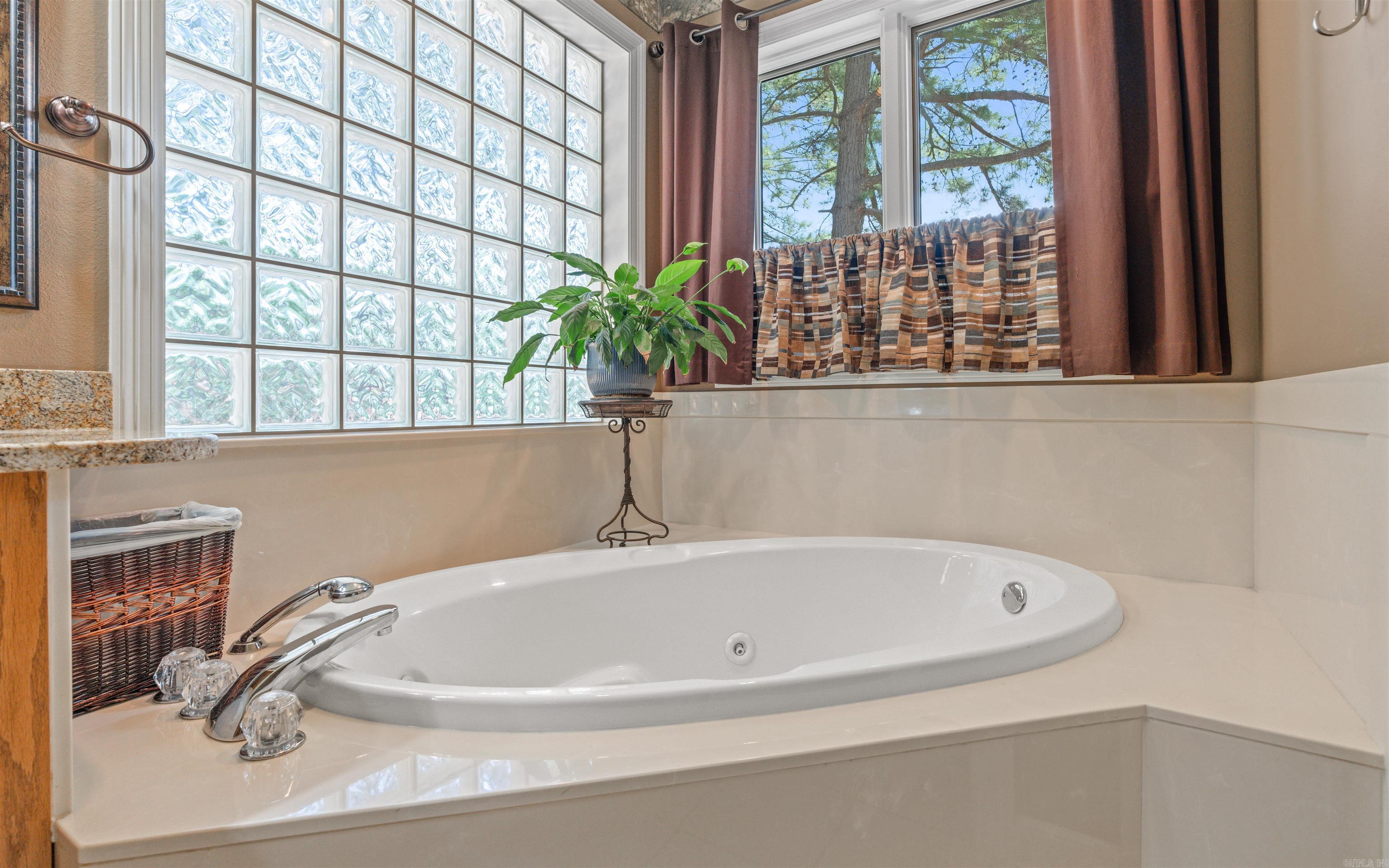 ISABELLA GOLF COURSE - Residential